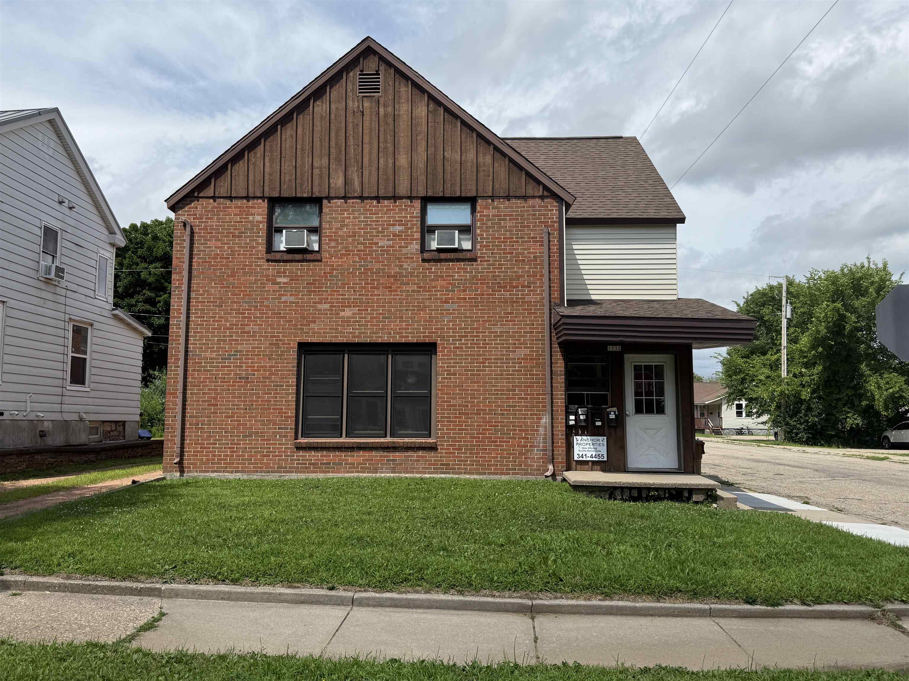 1532 College Avenue Property Photo