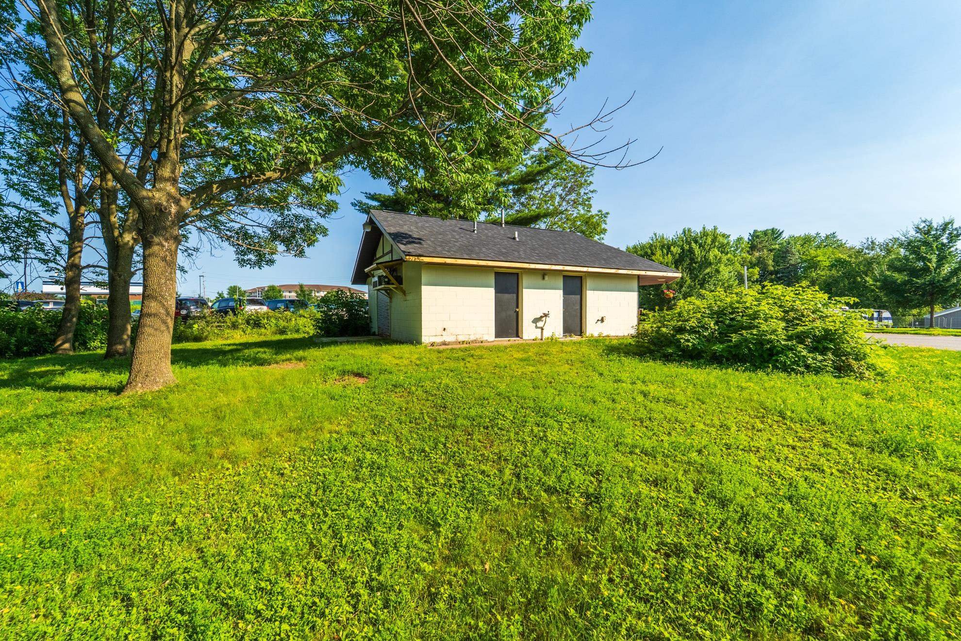 1707 Merrill Avenue Property Photo 12