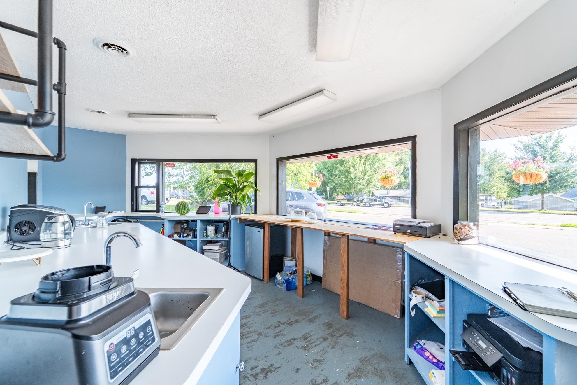 1707 Merrill Avenue Property Photo 25