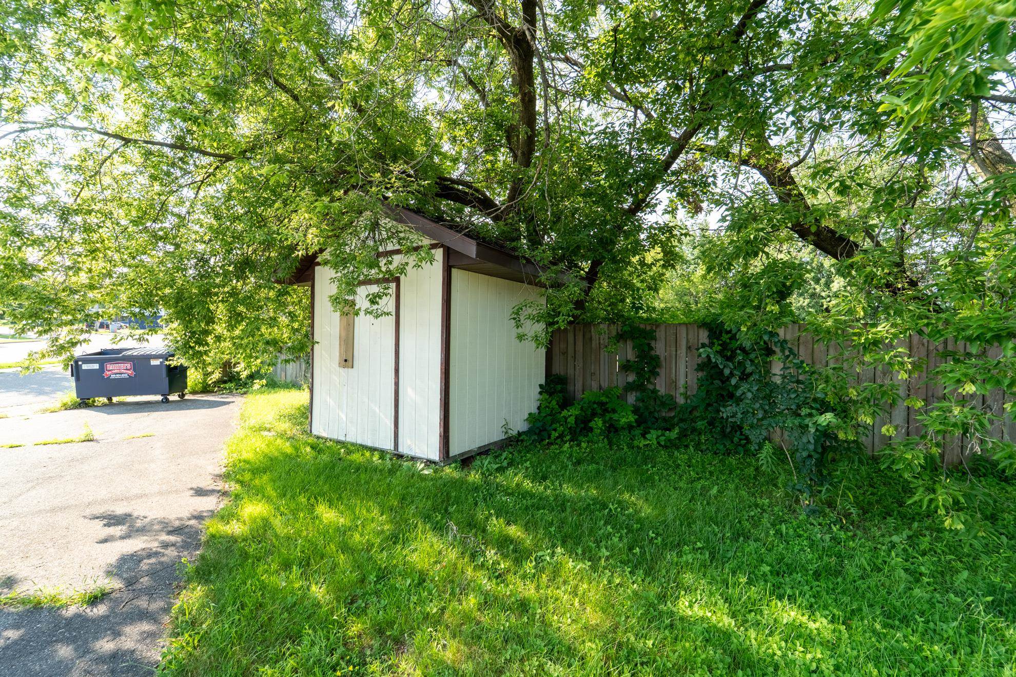 1707 Merrill Avenue Property Photo 30