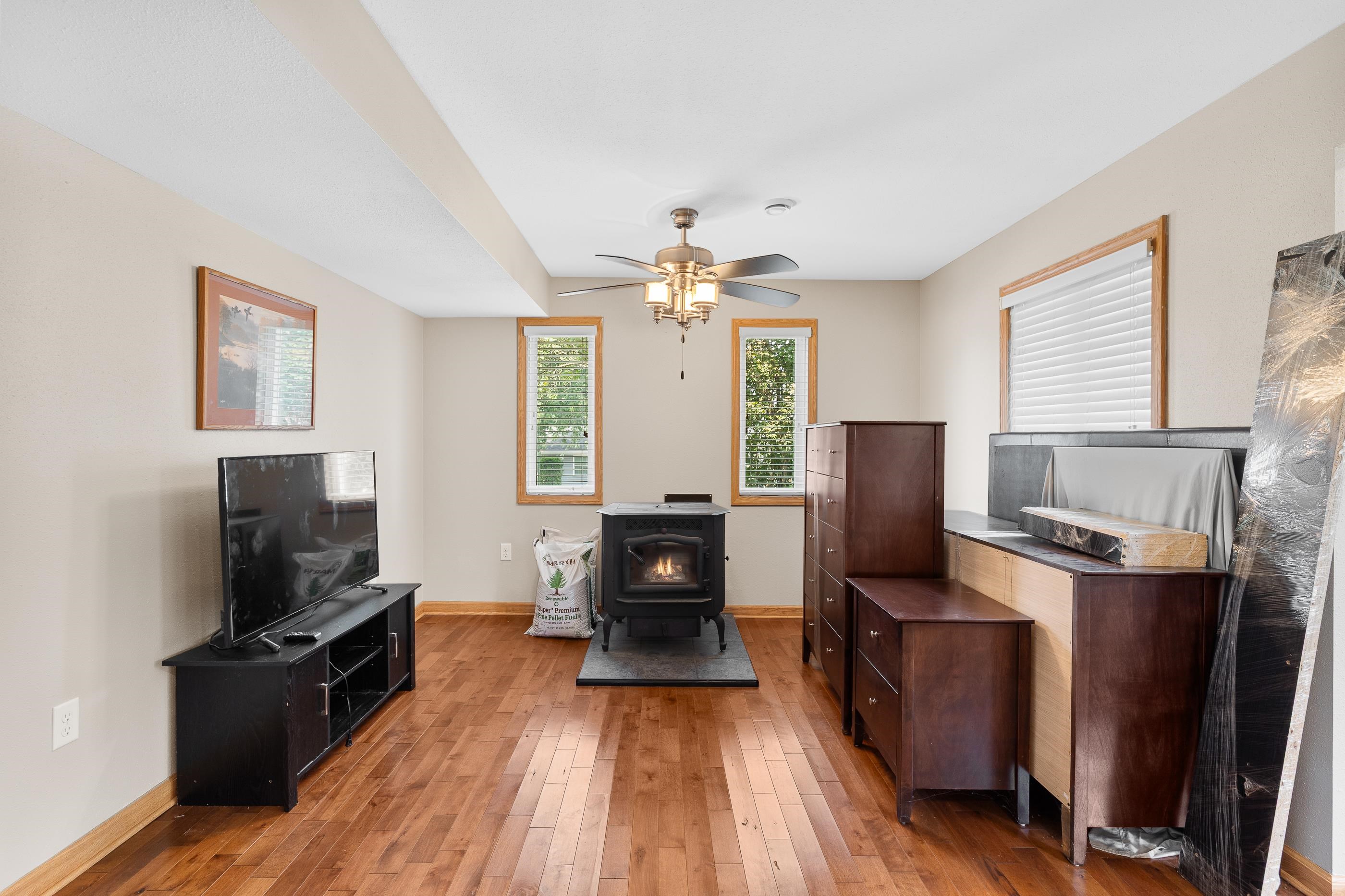 801 Hemlock Street Property Photo 8