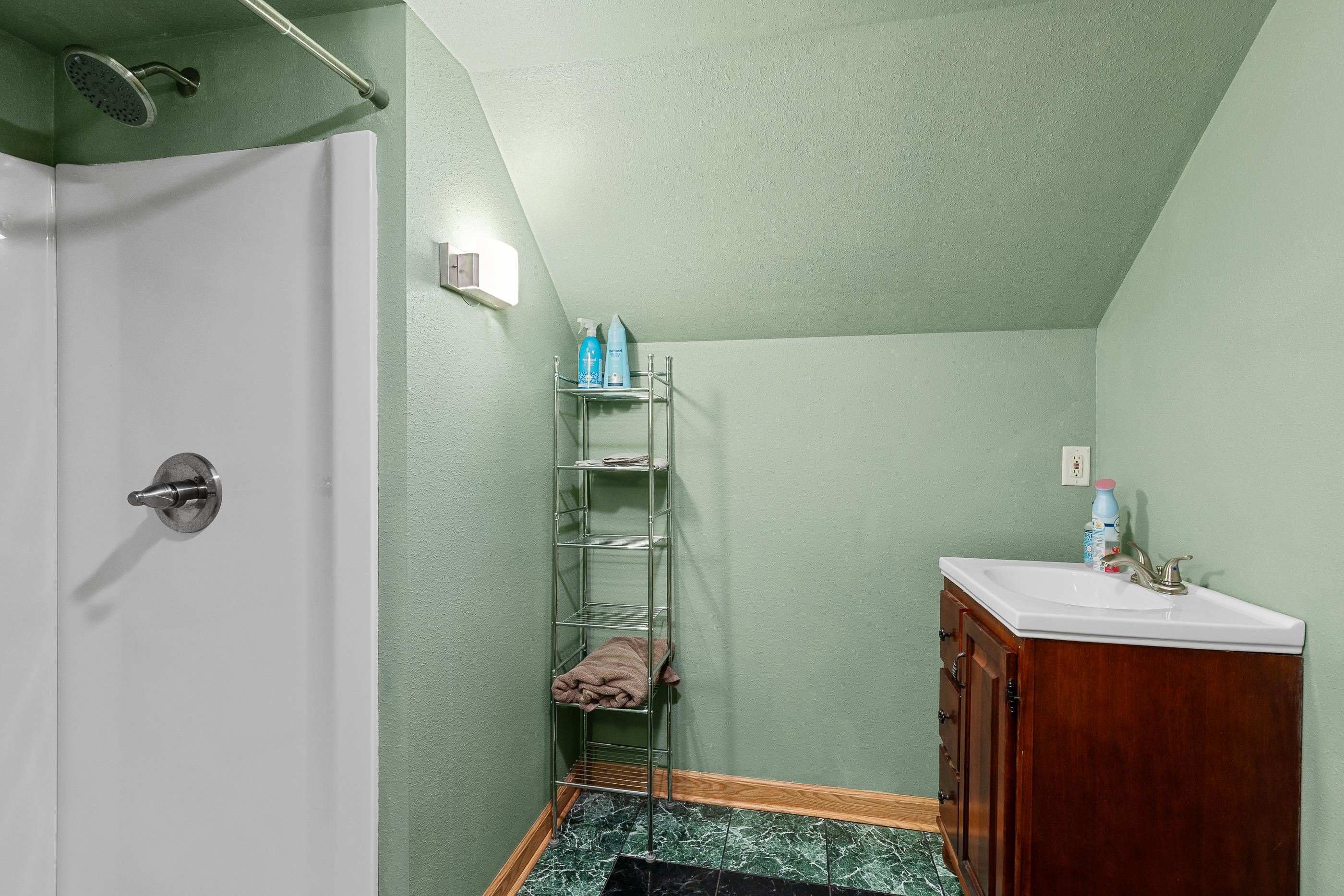 801 Hemlock Street Property Photo 28