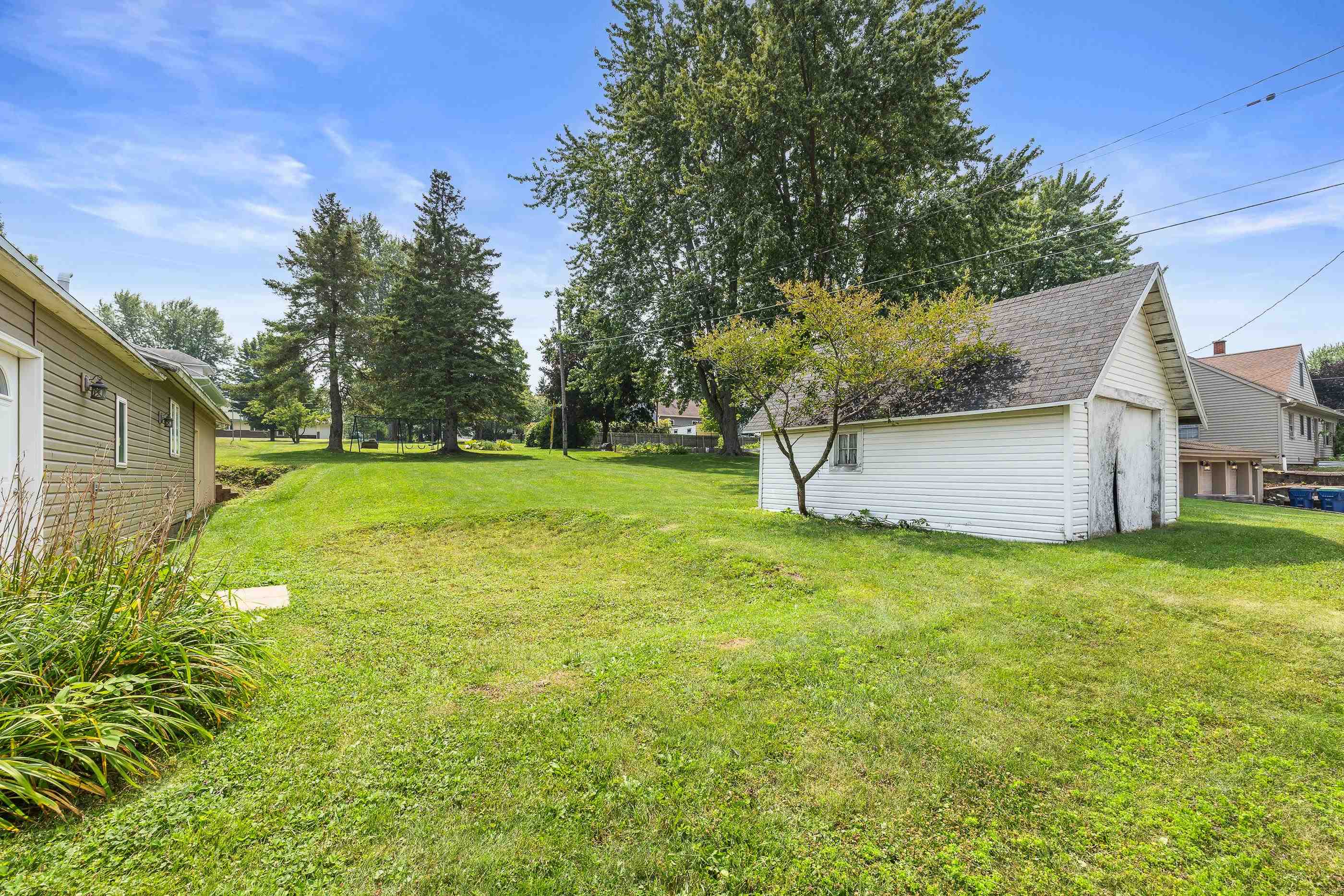 801 Hemlock Street Property Photo 32