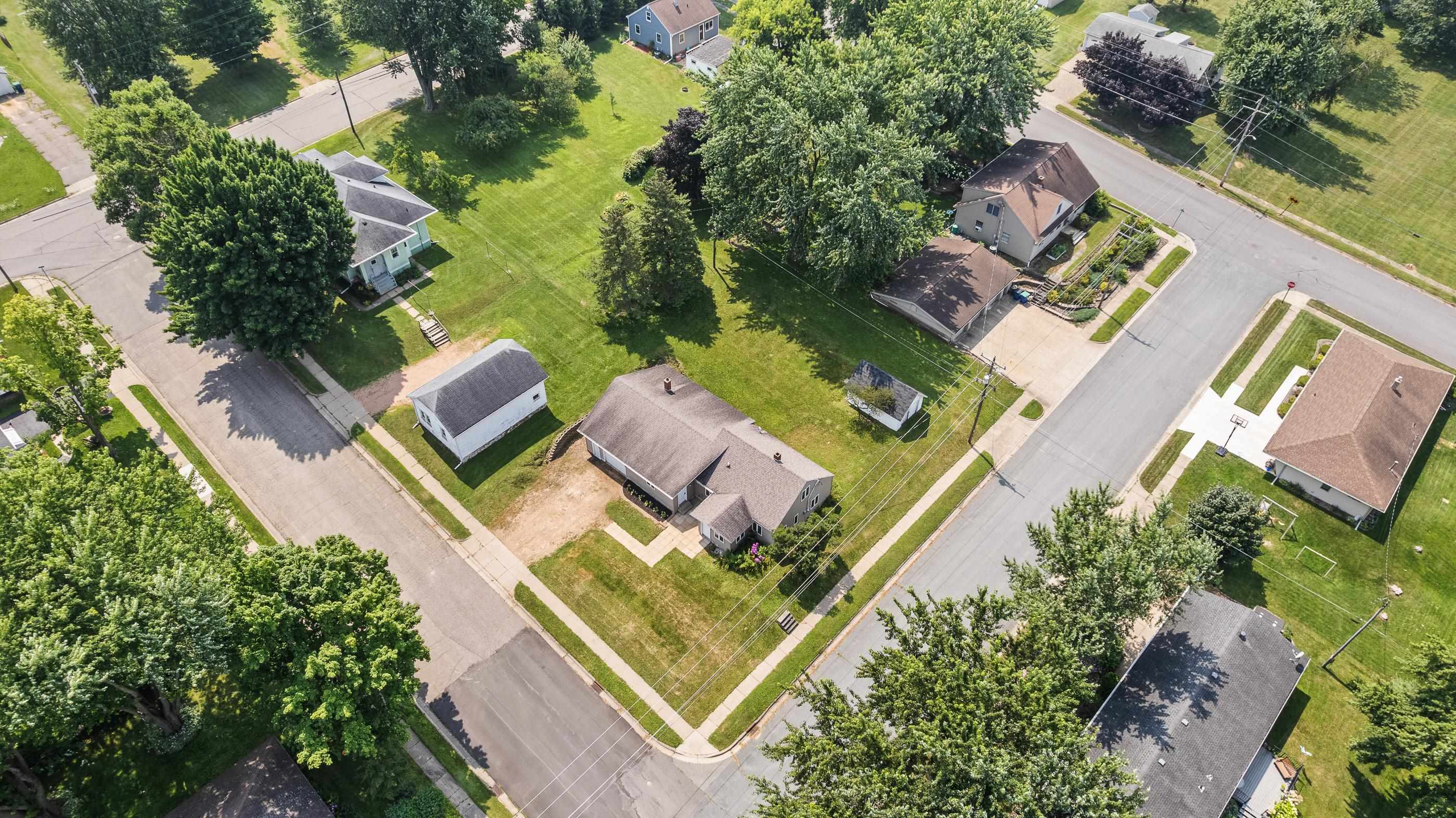 801 Hemlock Street Property Photo 34