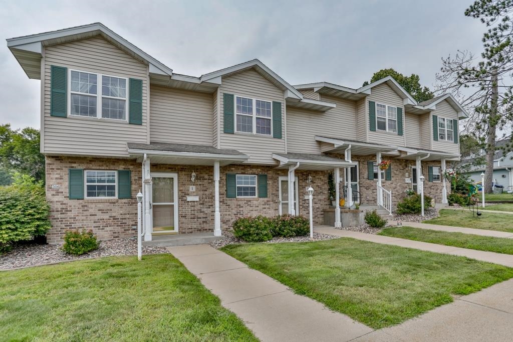 306 N Sales Street Property Photo 1