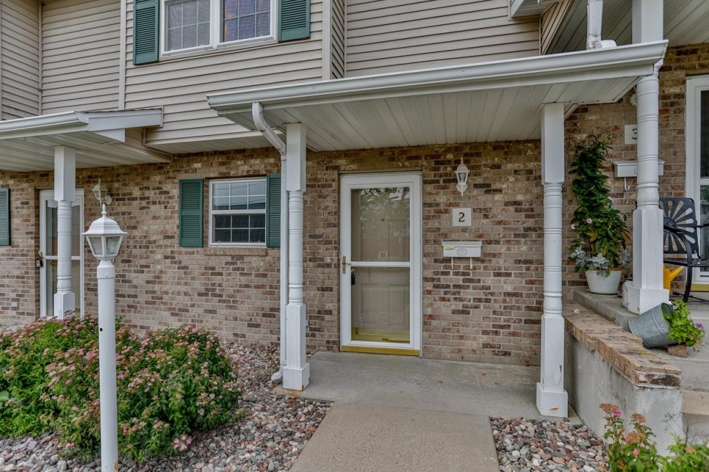 306 N Sales Street Property Photo 5