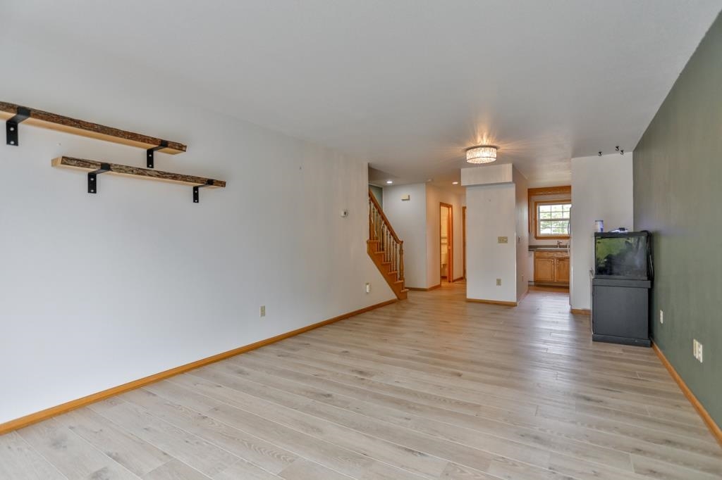 306 N Sales Street Property Photo 14