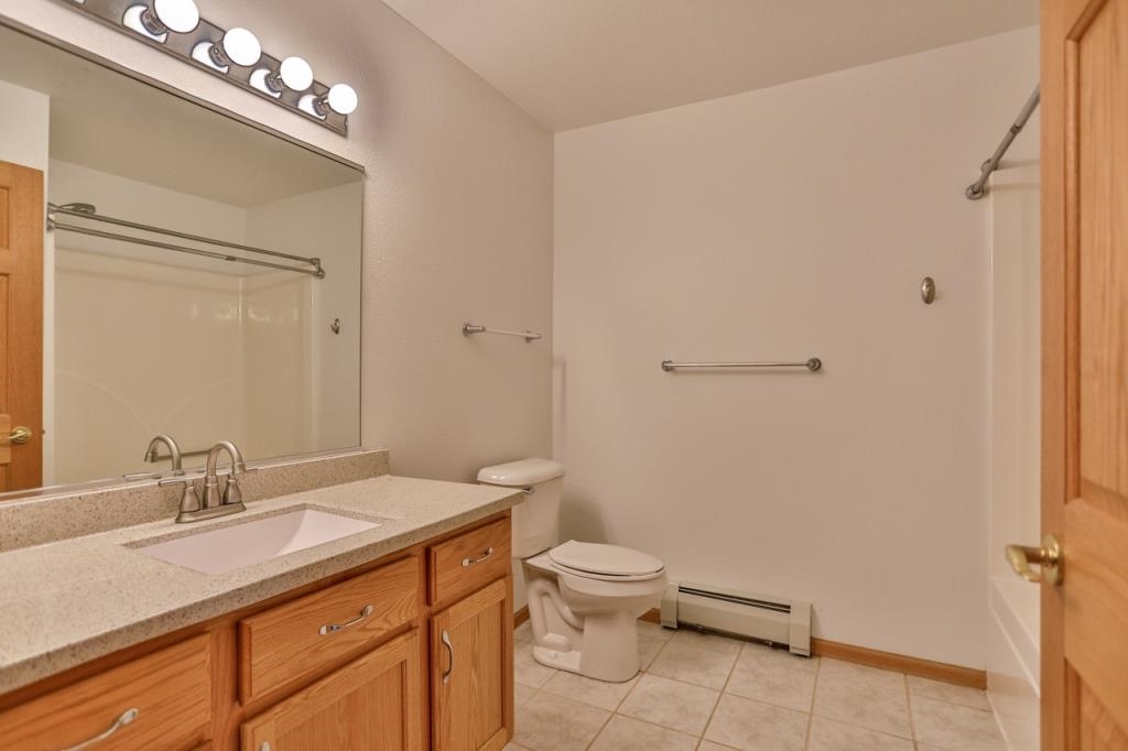 306 N Sales Street Property Photo 24