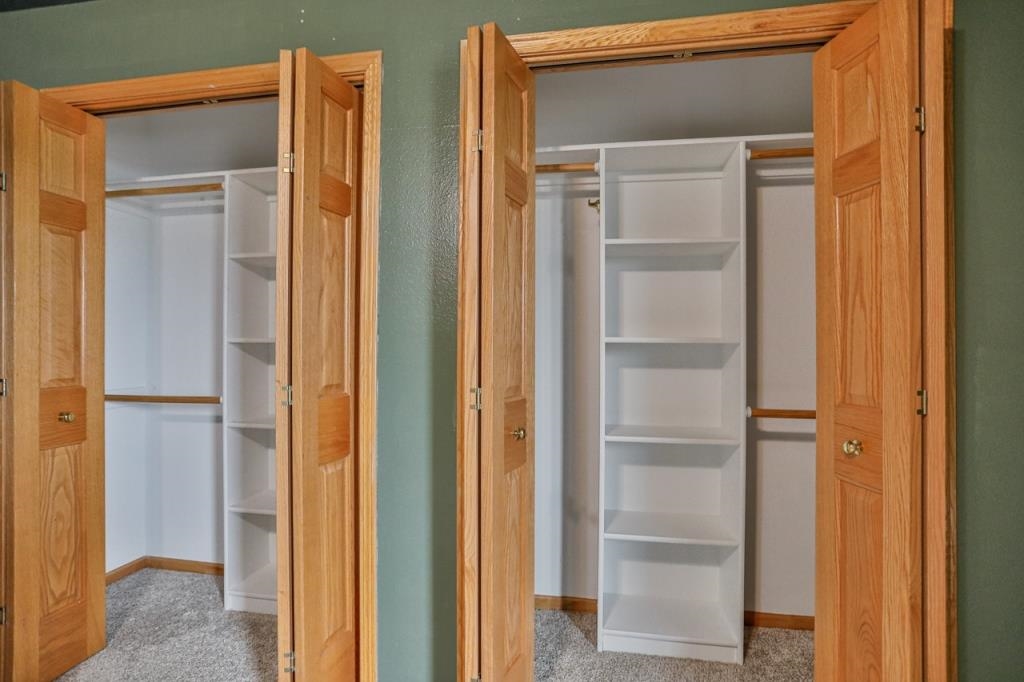 306 N Sales Street Property Photo 29