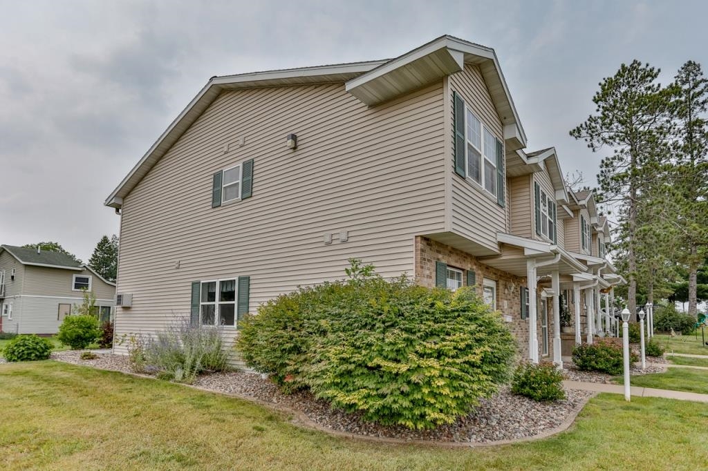 306 N Sales Street Property Photo 30