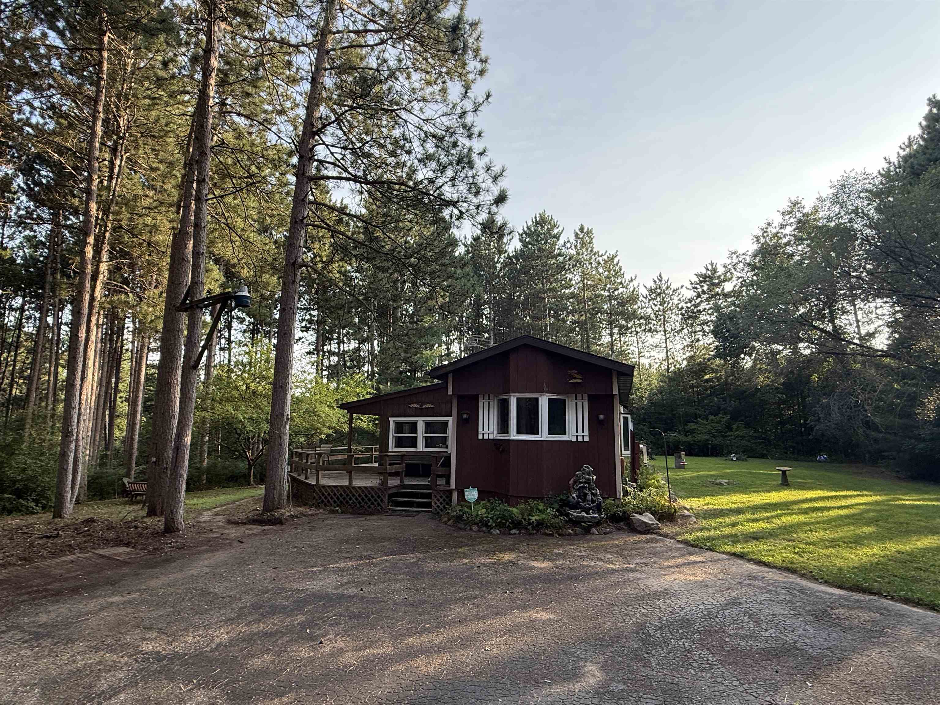 N2269 Whispering Circle Property Photo 2