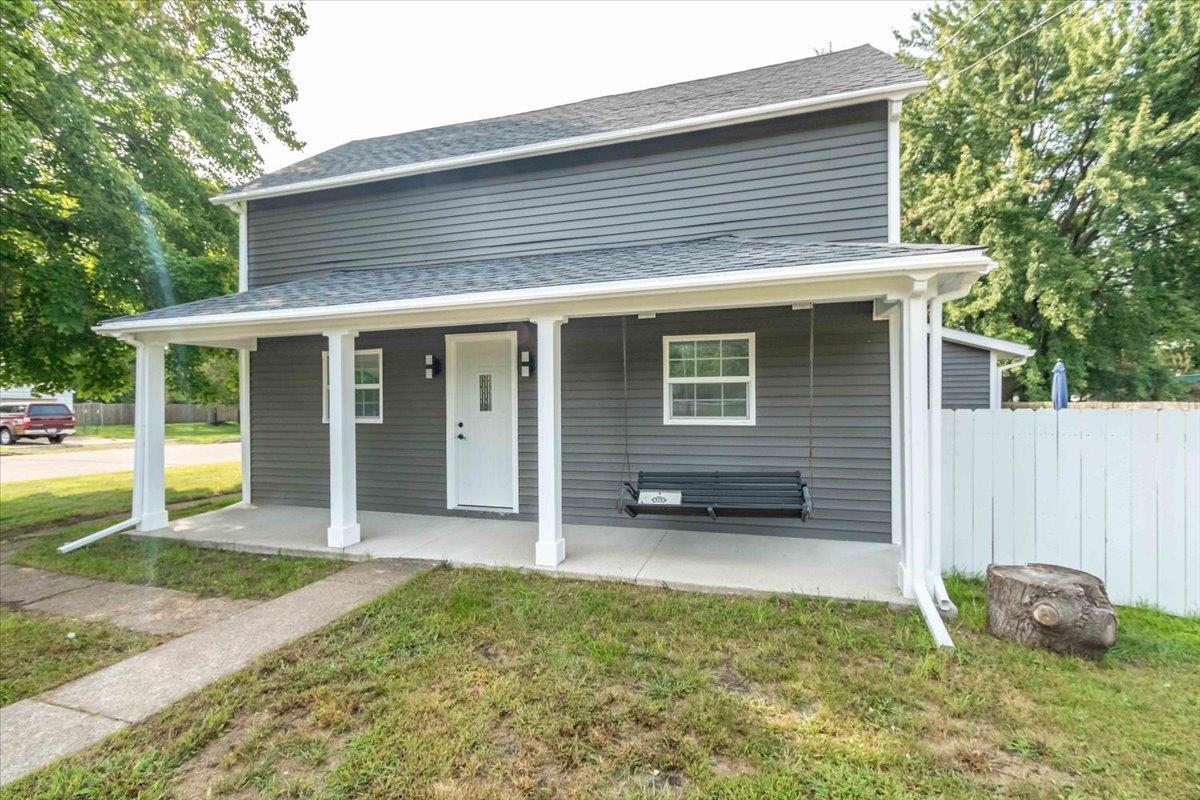 237 WOOD AVENUE Property Photo 1