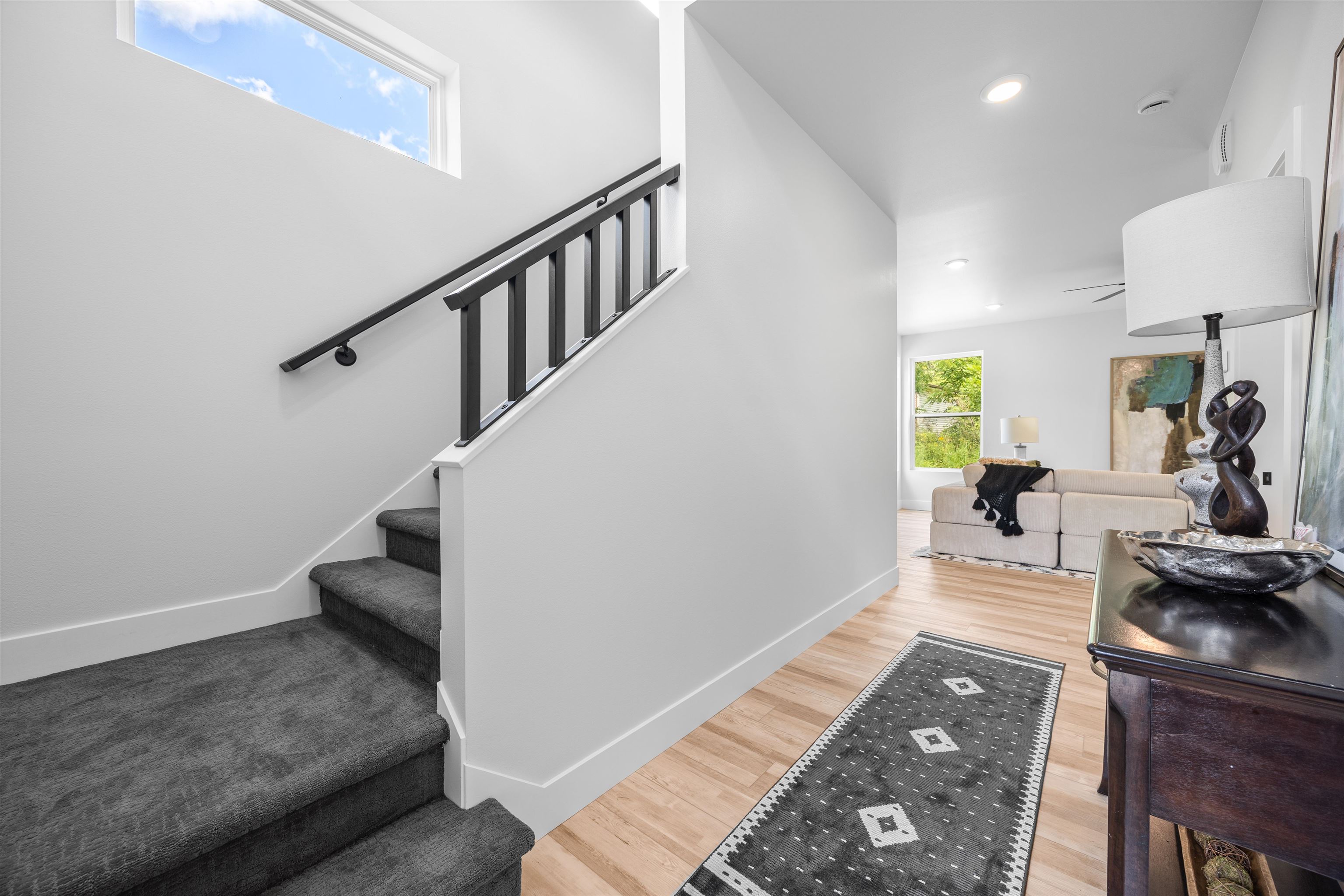 350 Roark Way Property Photo 10