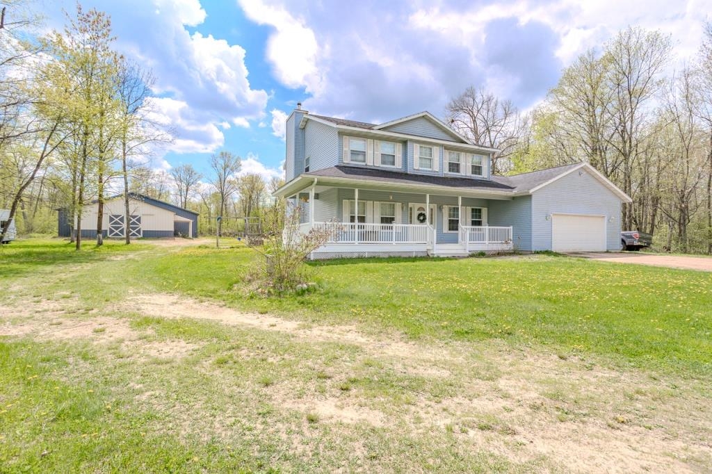 175545 Willow Lane Property Photo 2