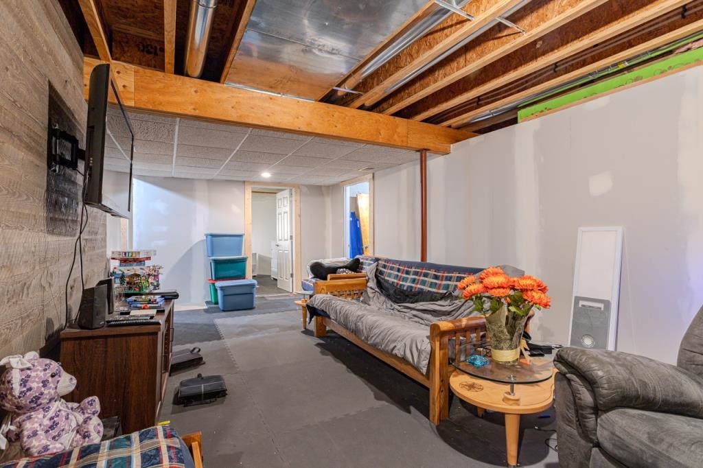 175545 Willow Lane Property Photo 30