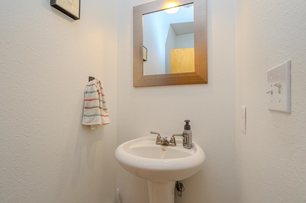 175545 Willow Lane Property Photo 34