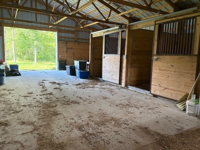 175545 Willow Lane Property Photo 38