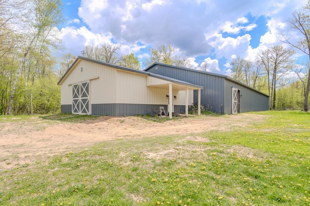 175545 Willow Lane Property Photo 48