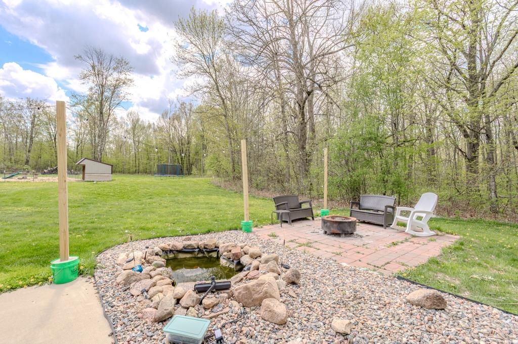 175545 Willow Lane Property Photo 52