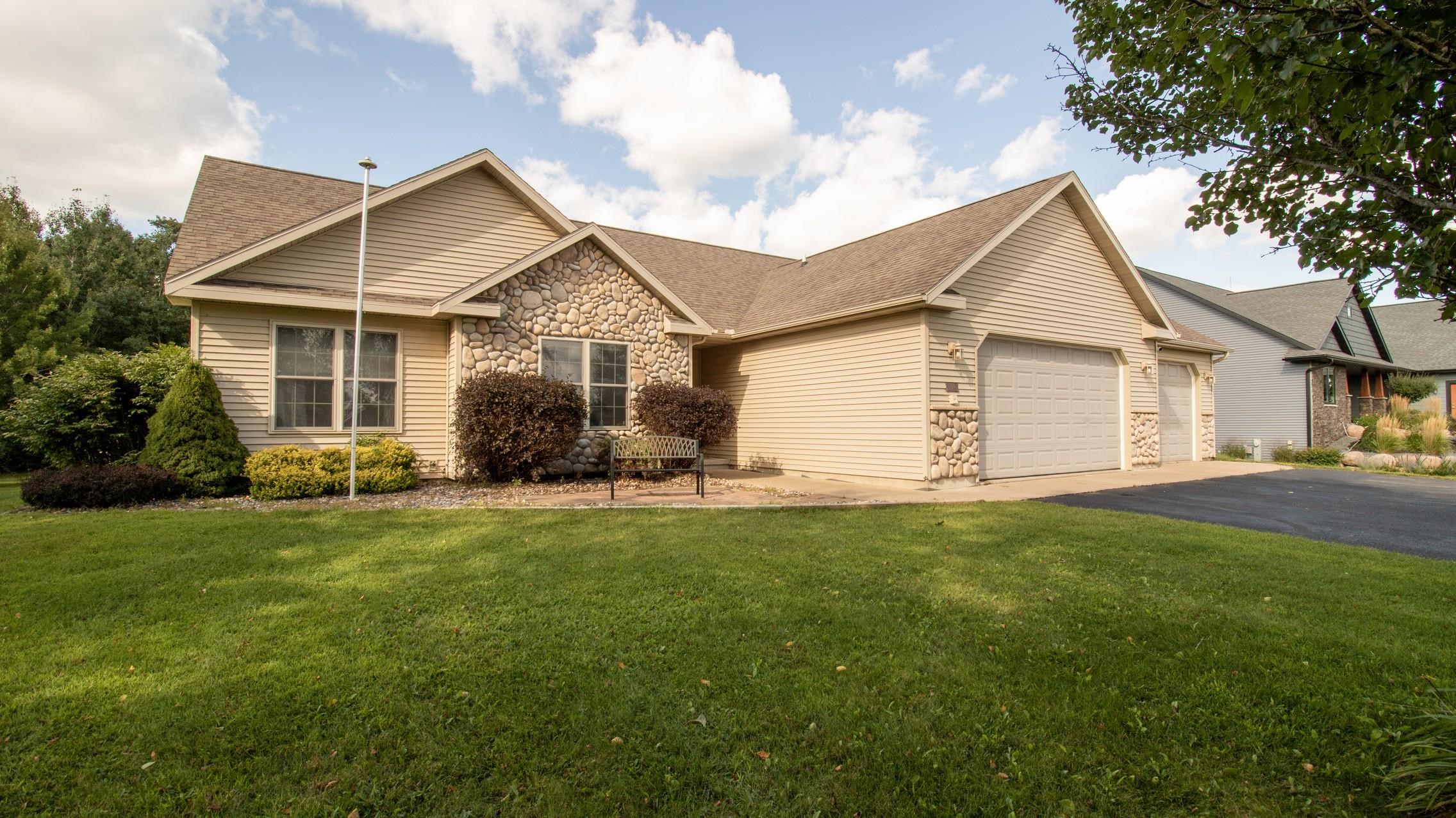 2520 Sussex Place Property Photo 33