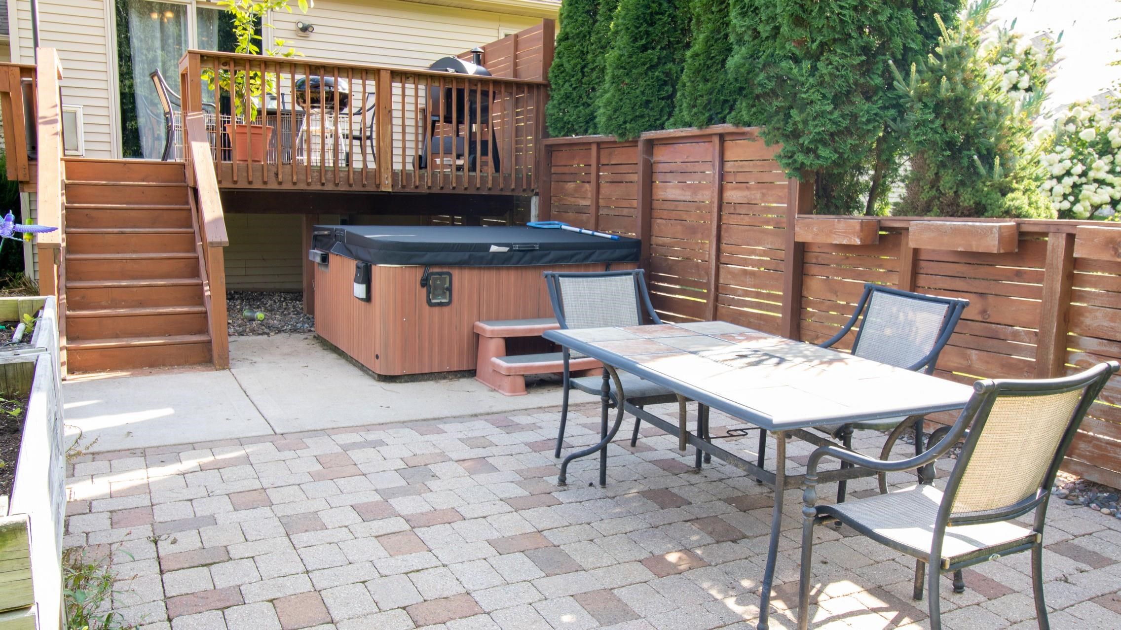 2520 Sussex Place Property Photo 38