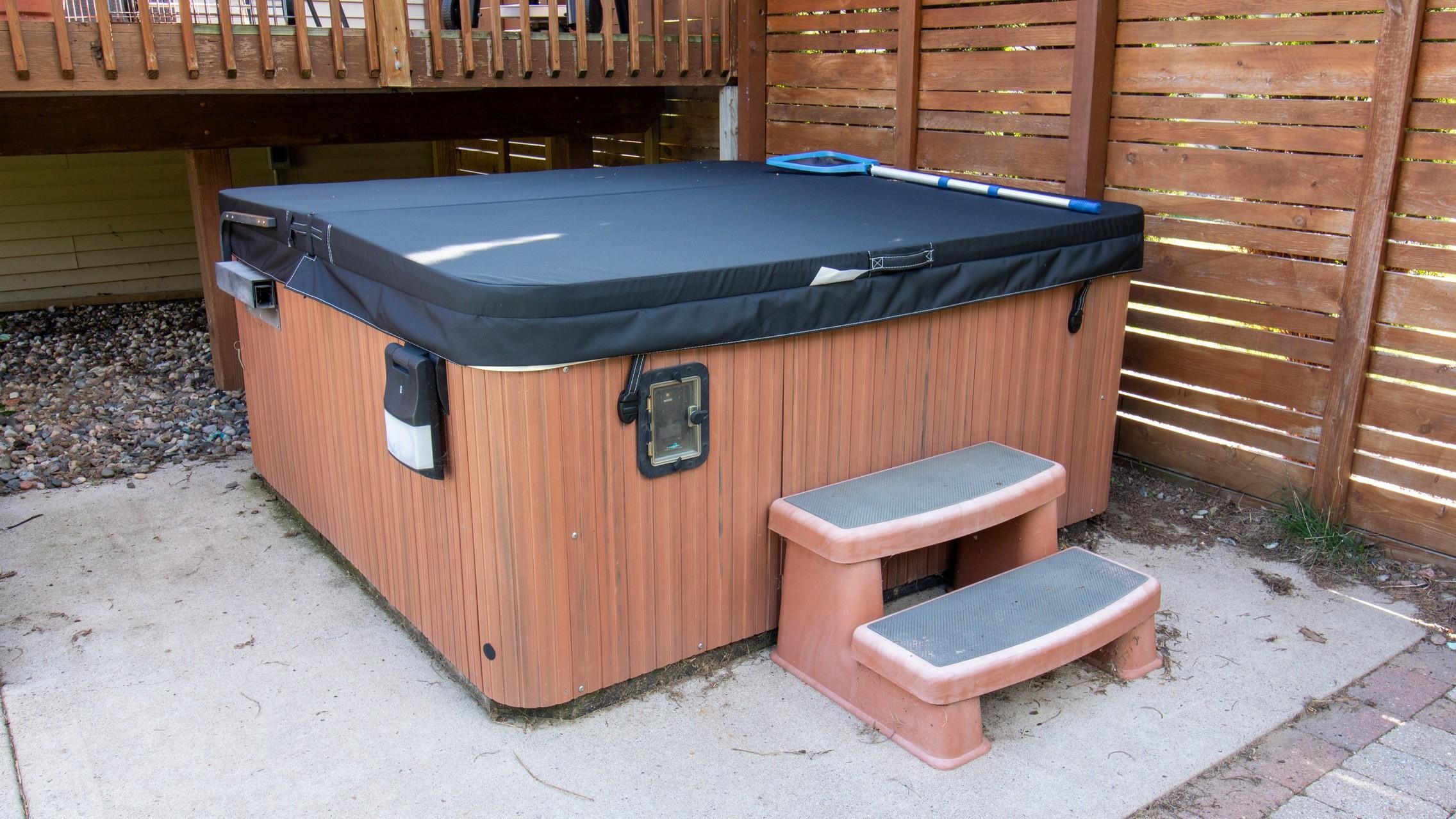 2520 Sussex Place Property Photo 39