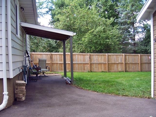 409 W 6th Street Property Photo 13