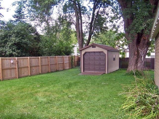 409 W 6th Street Property Photo 15