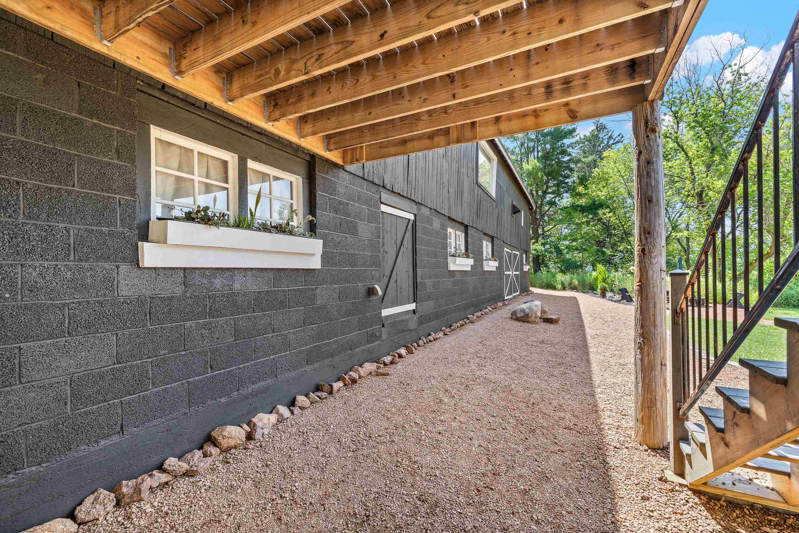 4340 Pine Road Property Photo 15