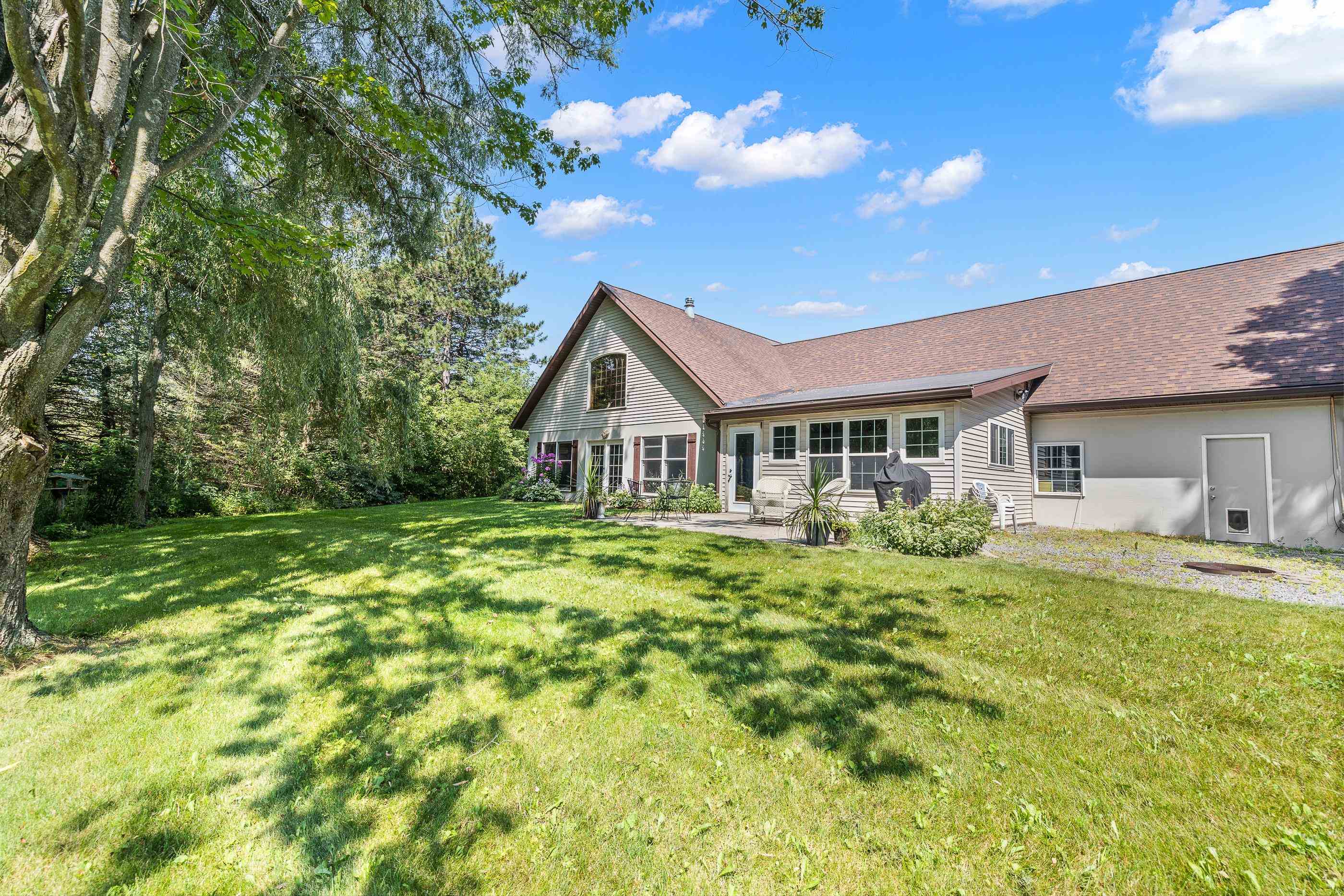 4340 Pine Road Property Photo 1