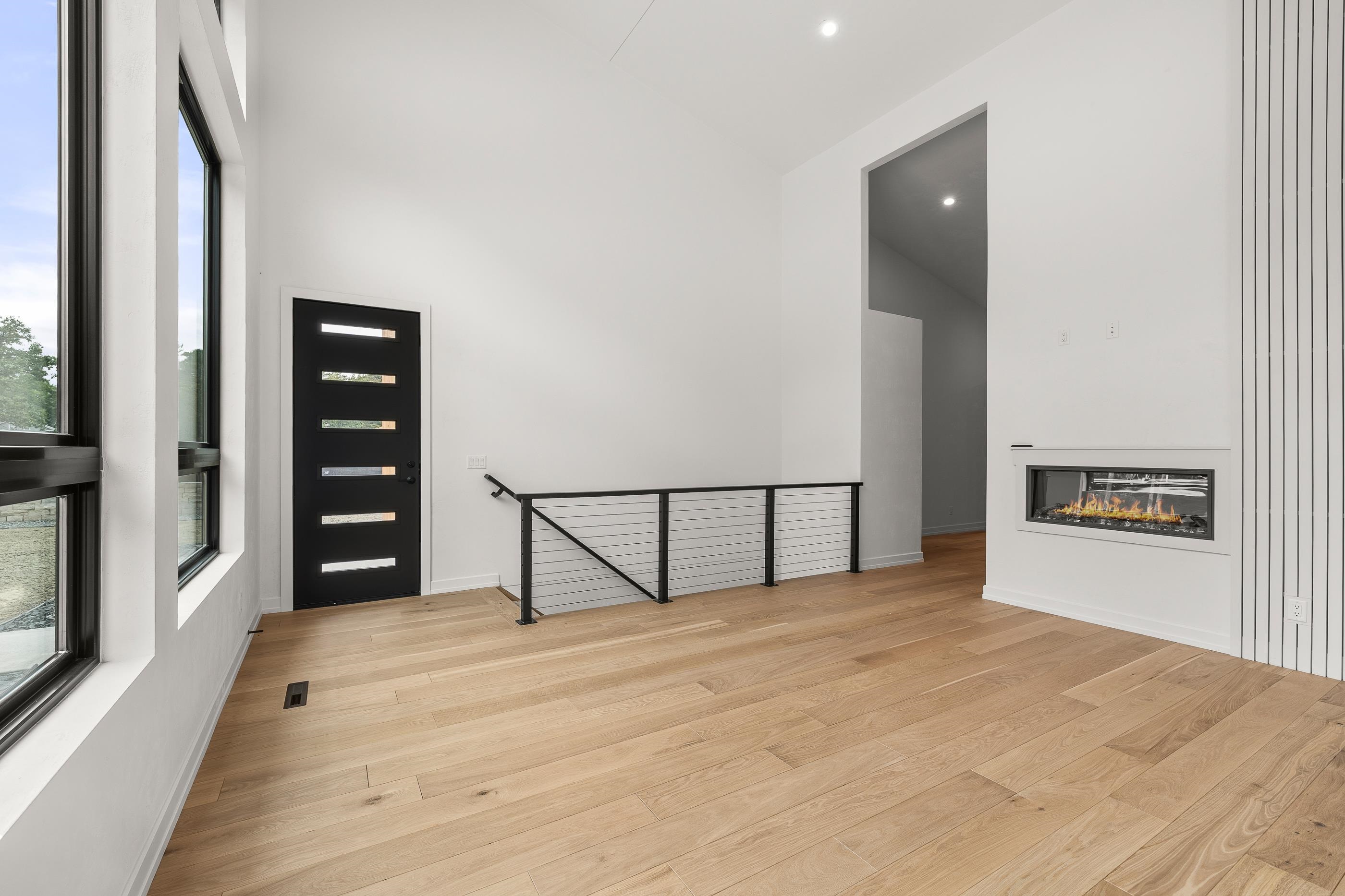 3011 First Street Property Photo 12
