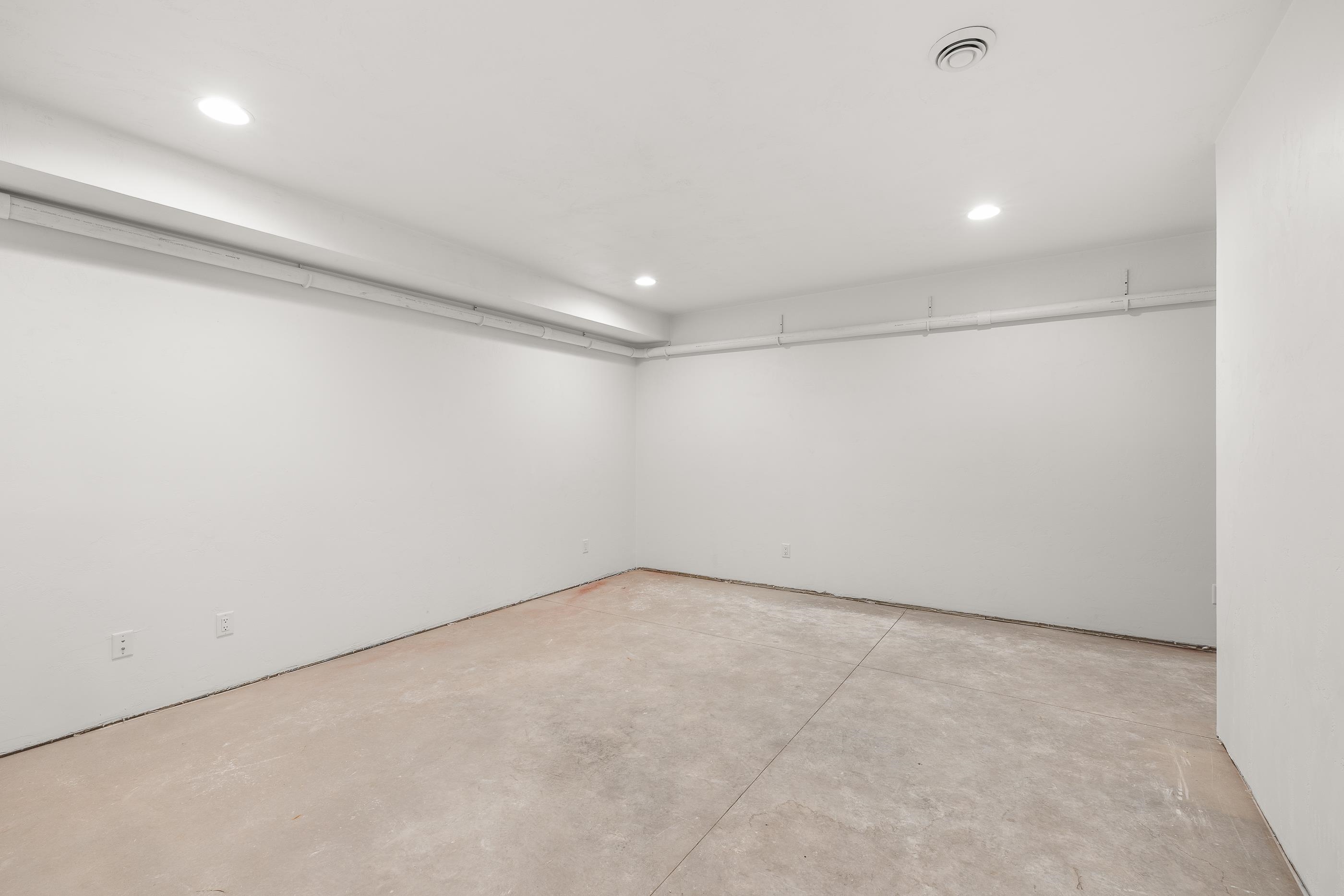 3011 First Street Property Photo 54