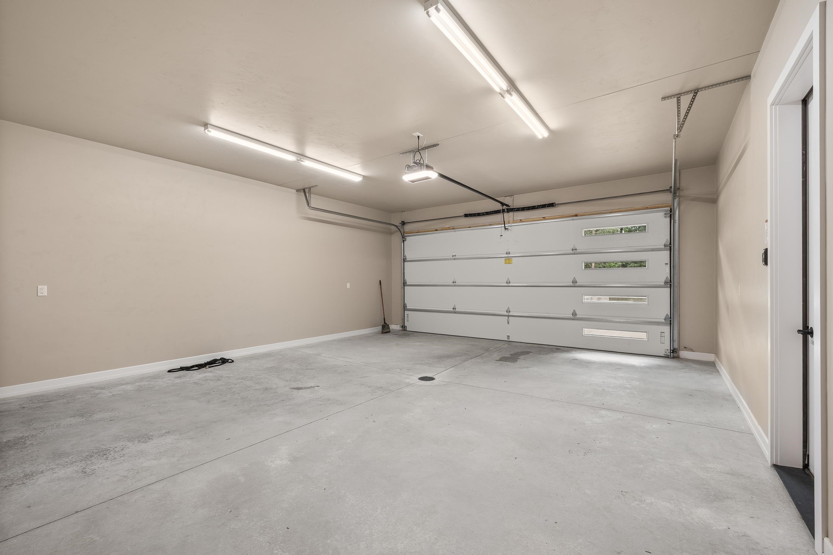 3011 First Street Property Photo 55