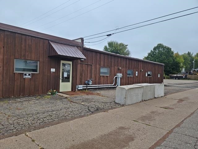 1905 S Central Avenue Property Photo 2