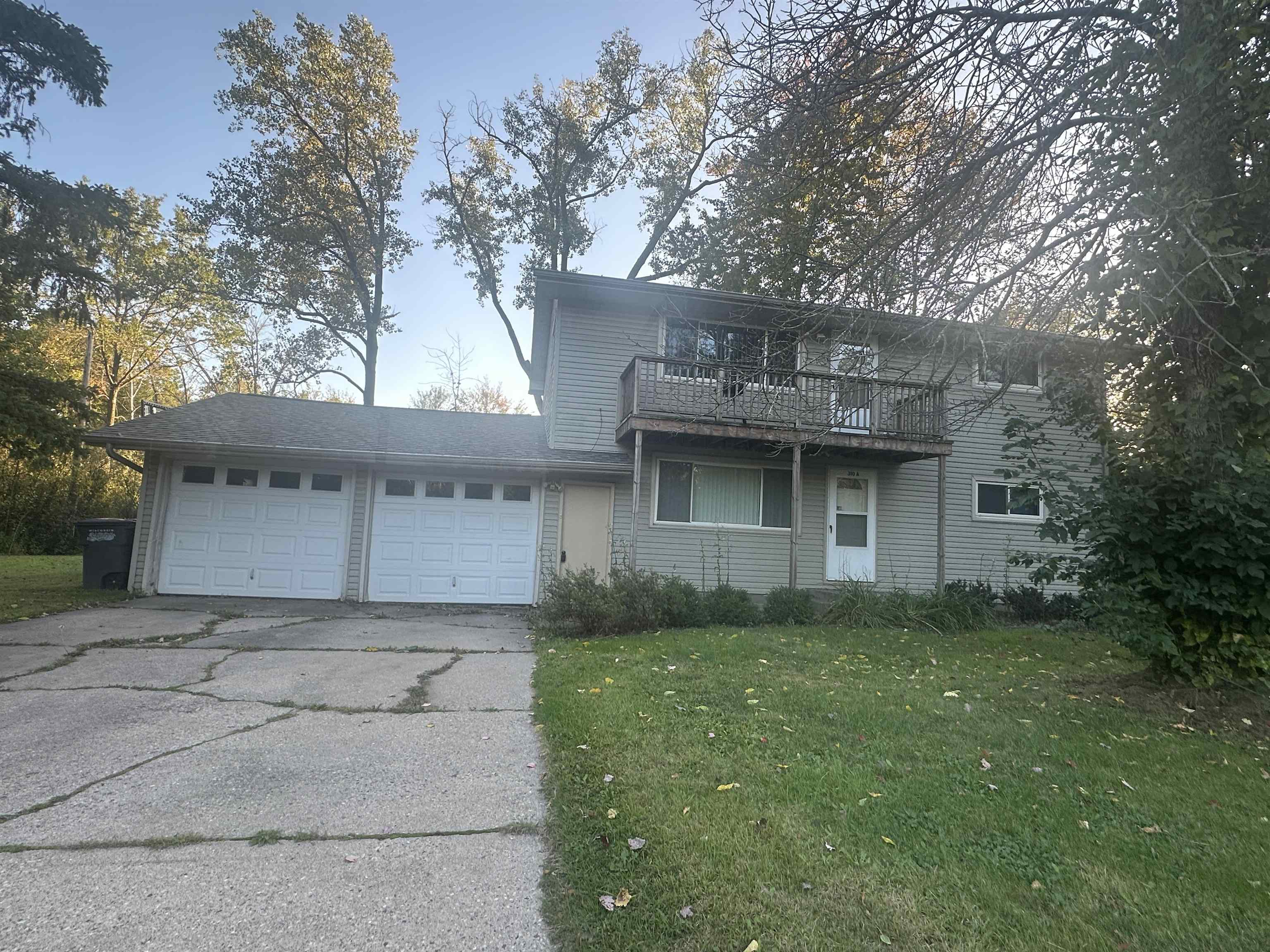 310 Poplar Street Property Photo