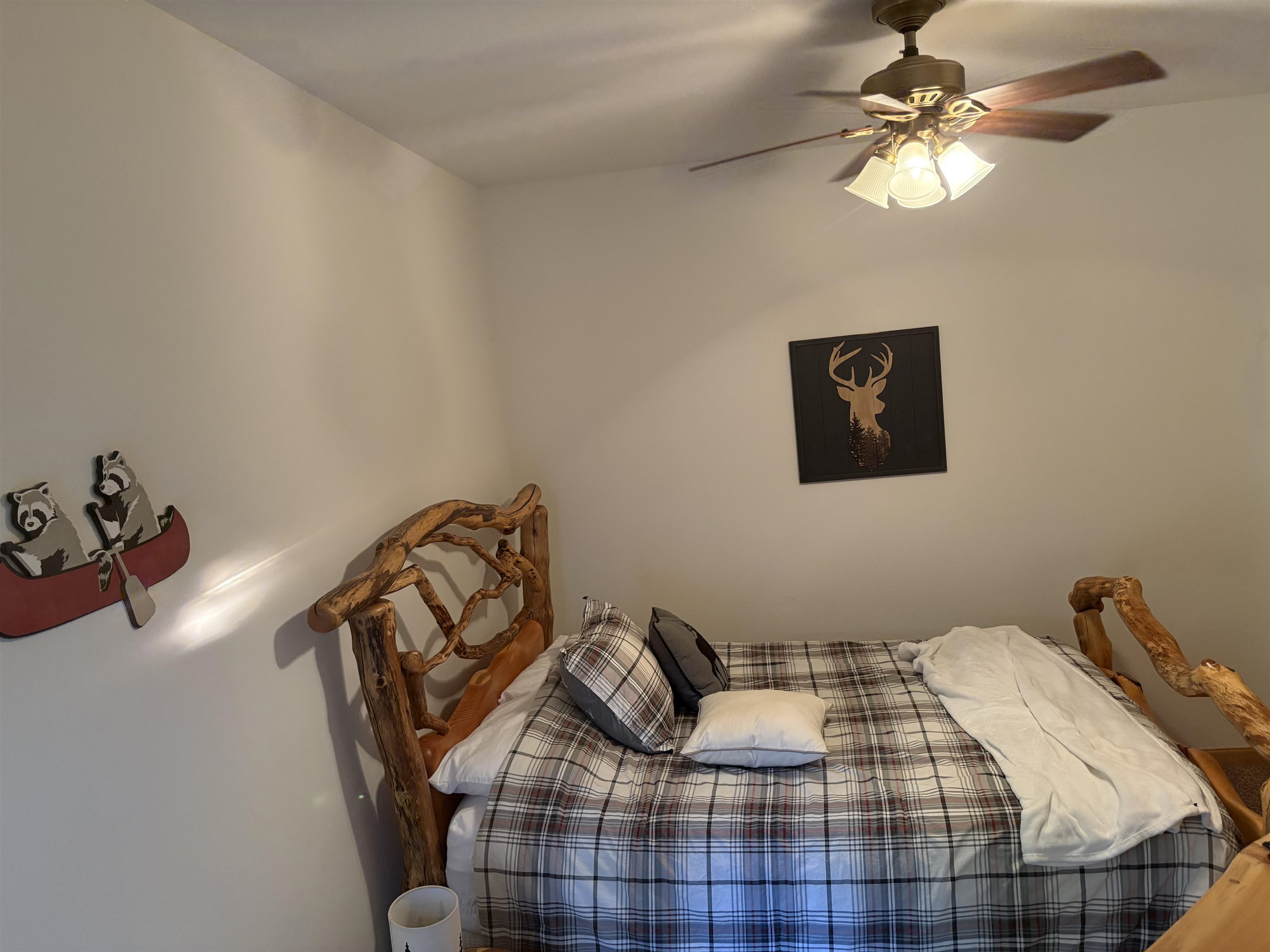 9811 Deer Trail Road Property Photo 10