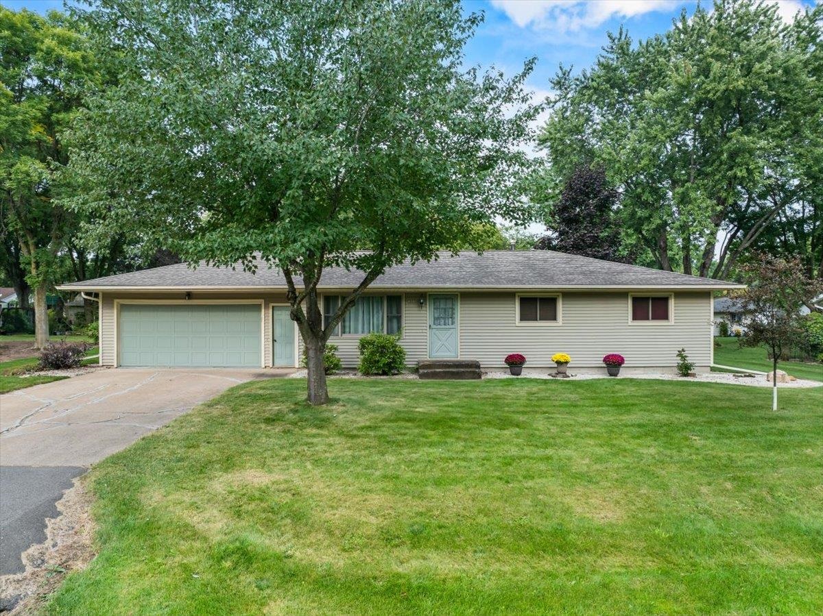 500 N Auburn Avenue Property Photo