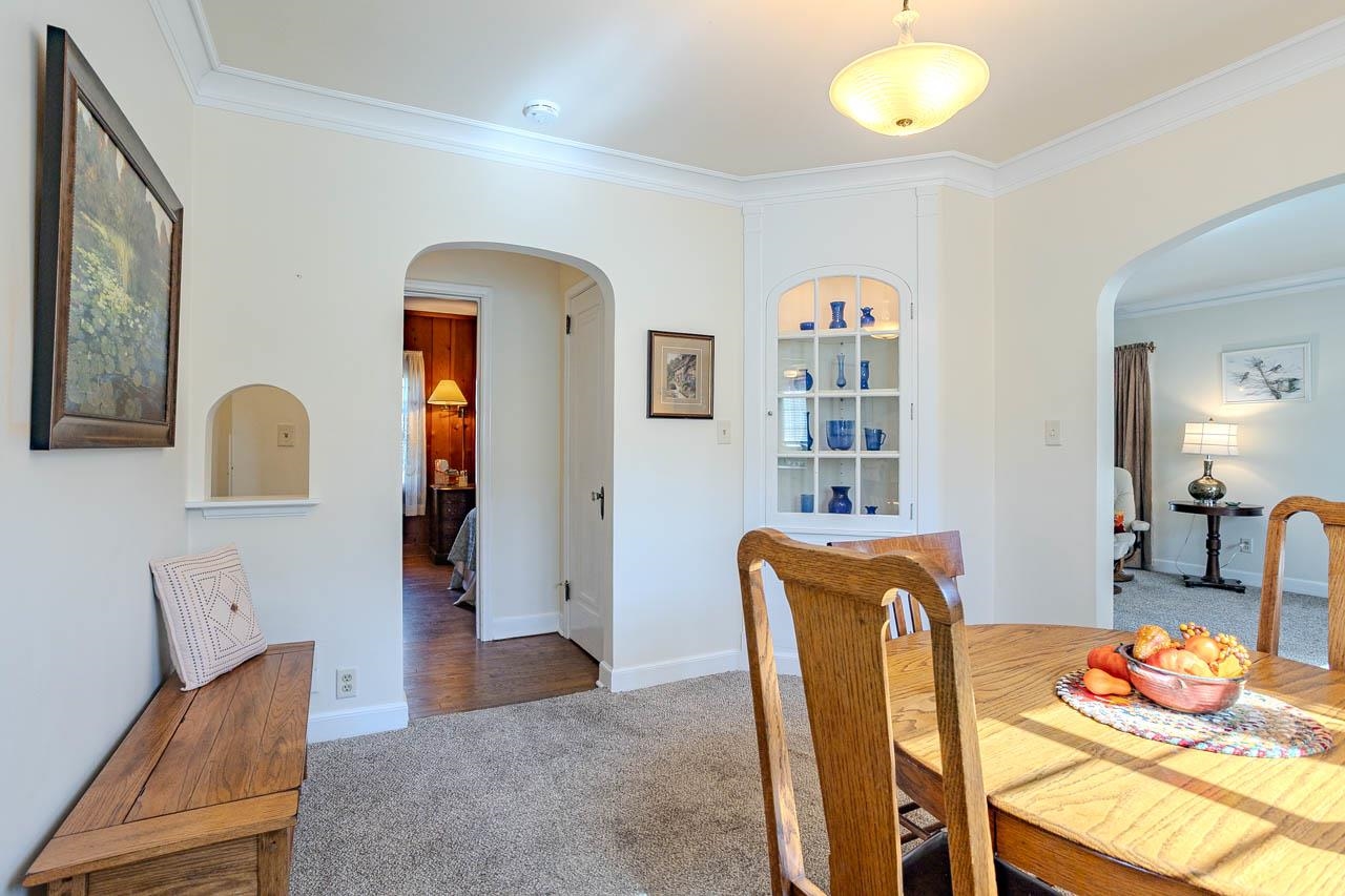 2314 Elmwood Boulevard Property Photo 5