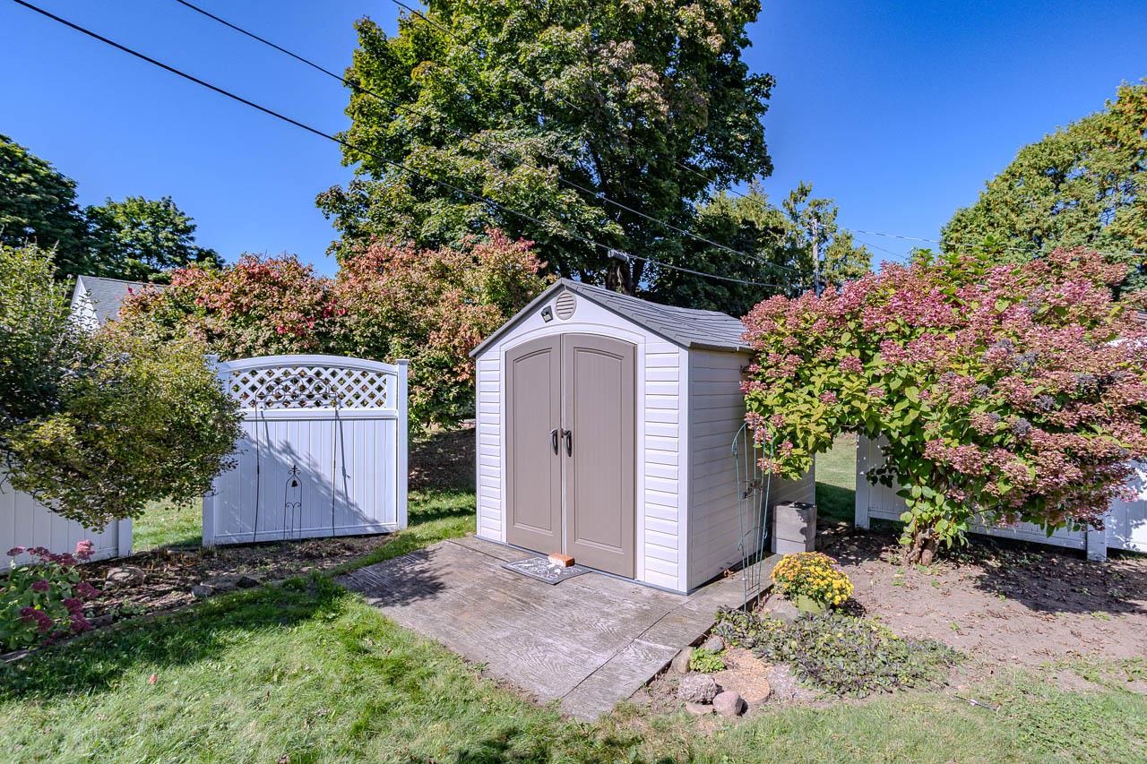 2314 Elmwood Boulevard Property Photo 40