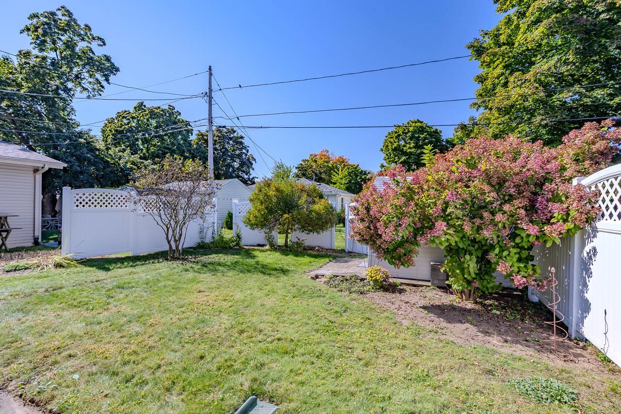 2314 Elmwood Boulevard Property Photo 41