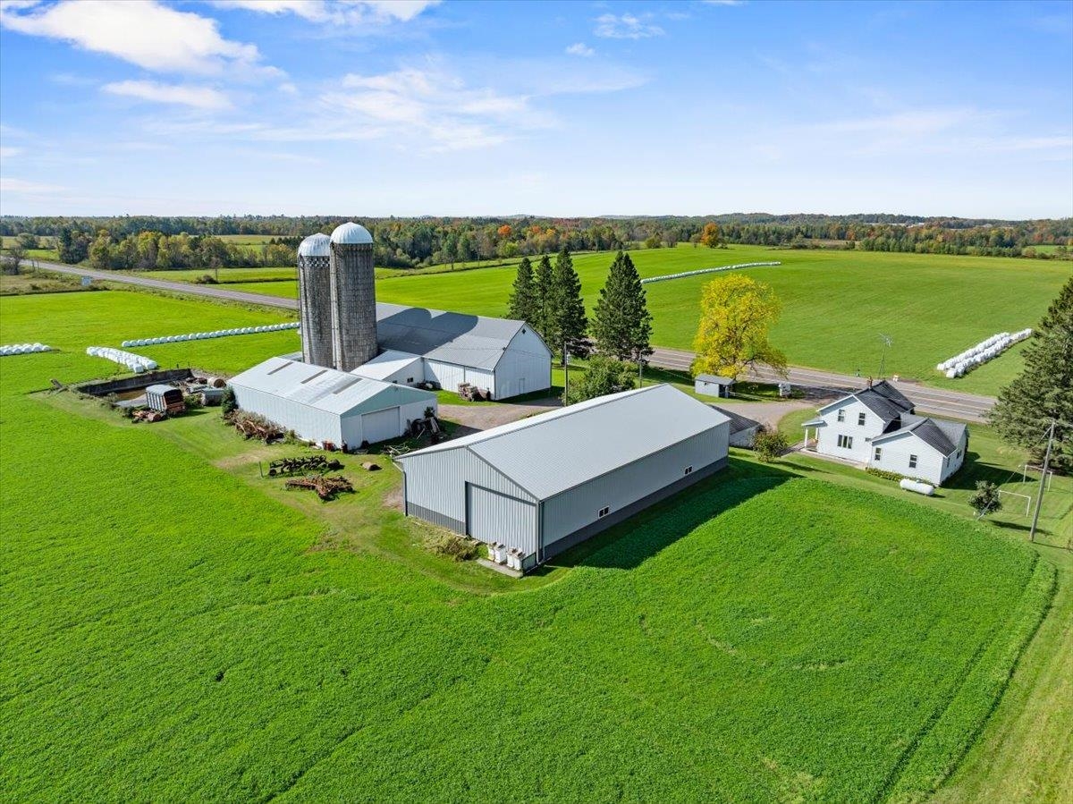 N6760 State Highway 13 Property Photo 36