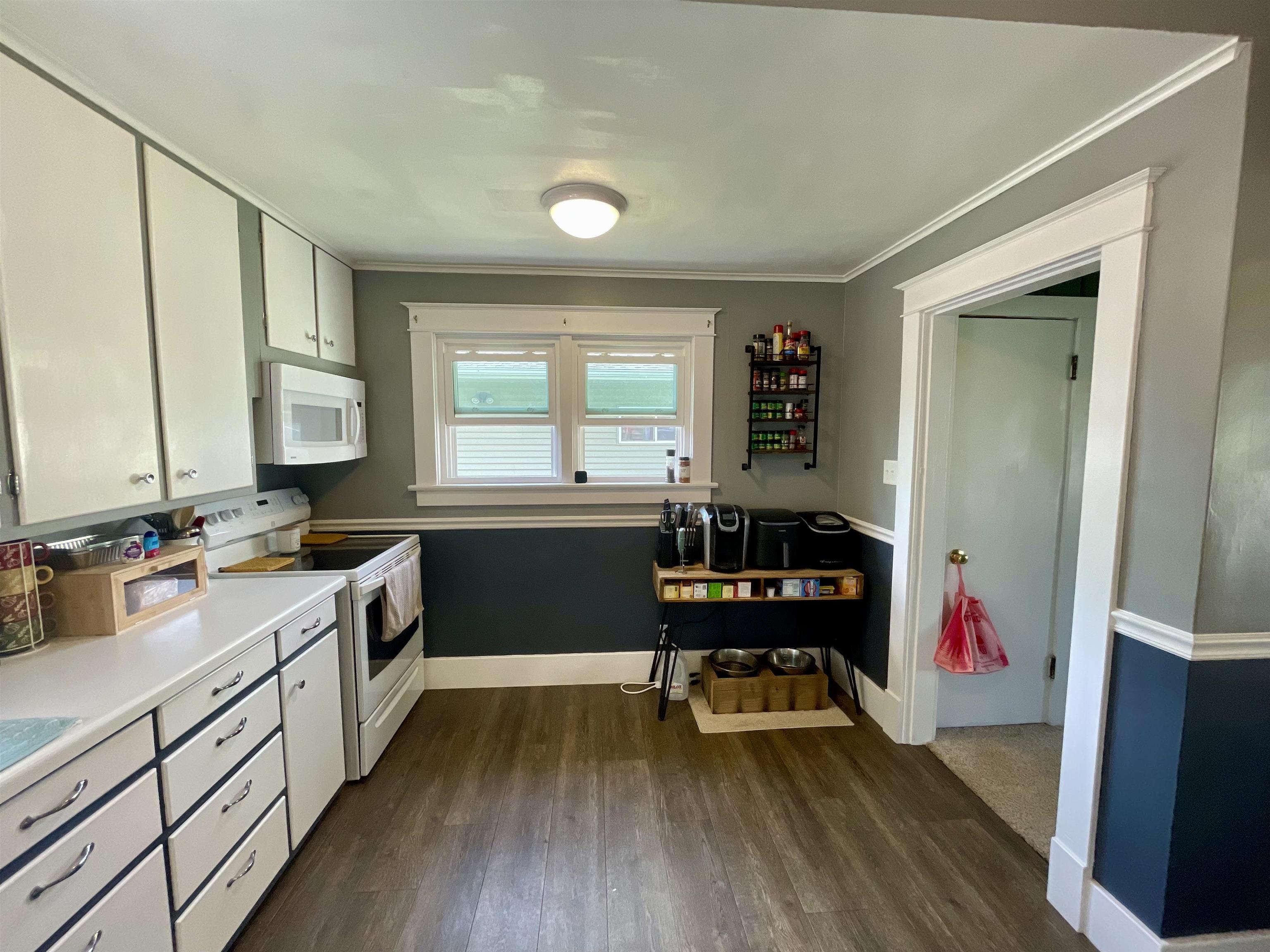 528 3rd Avenue South Property Photo 7