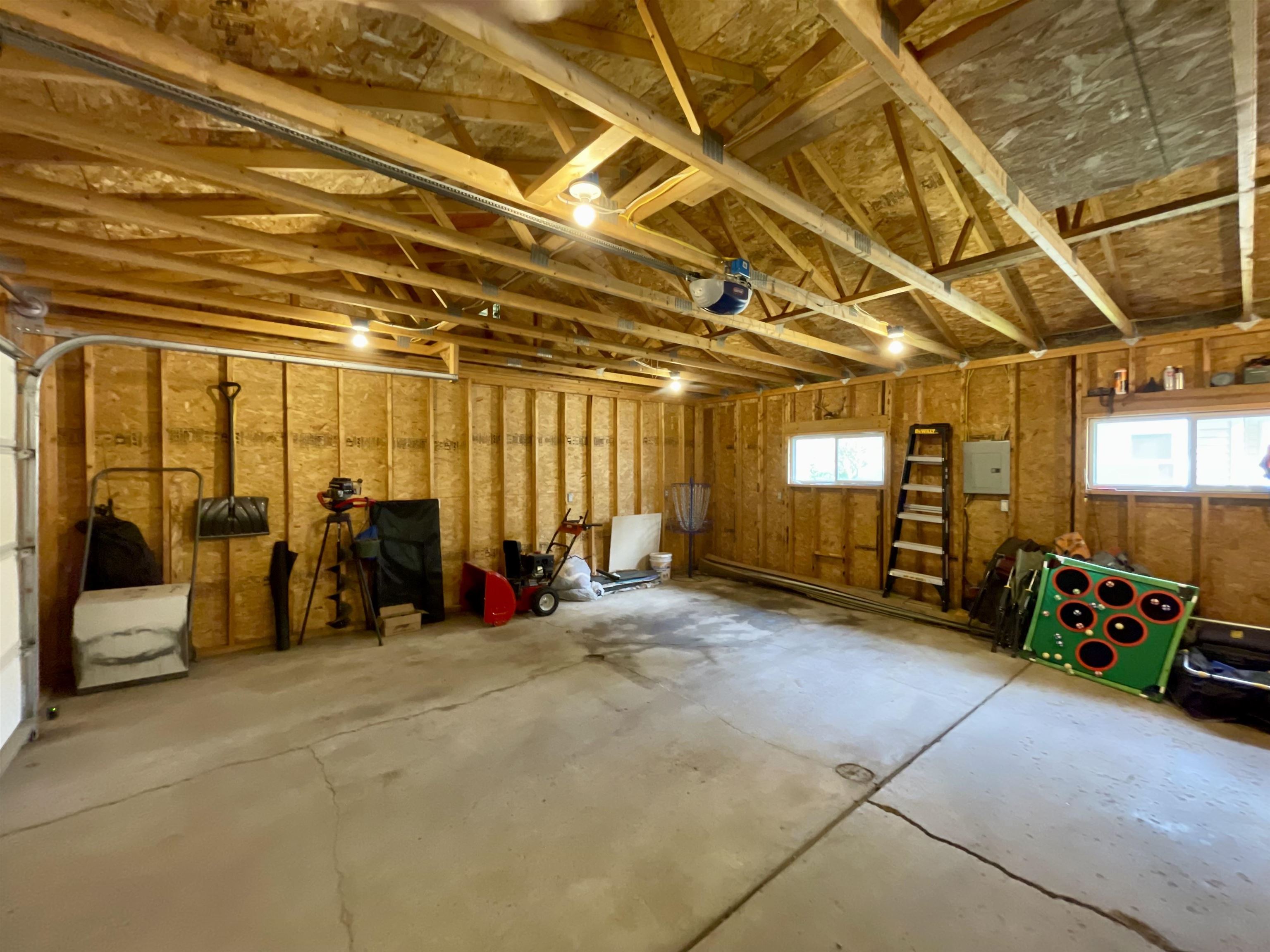 528 3rd Avenue South Property Photo 30