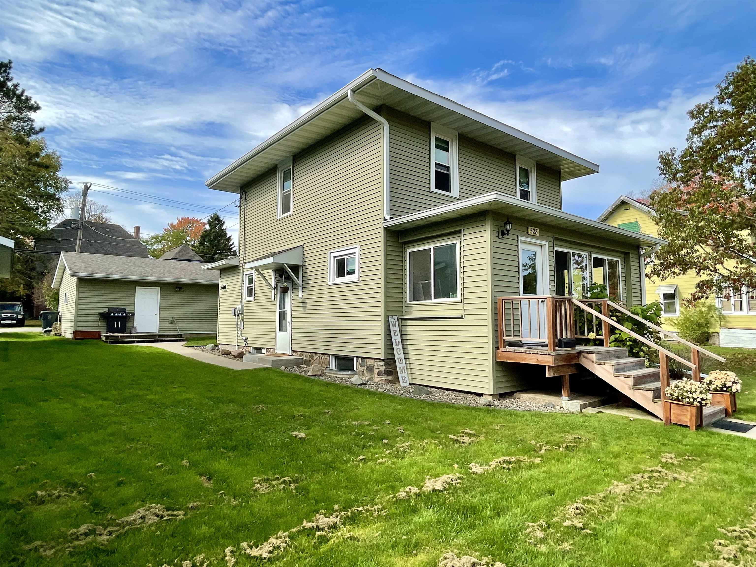 528 3rd Avenue South Property Photo 32