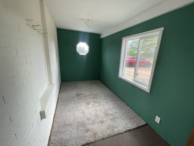 4257 Maple Road Property Photo 5