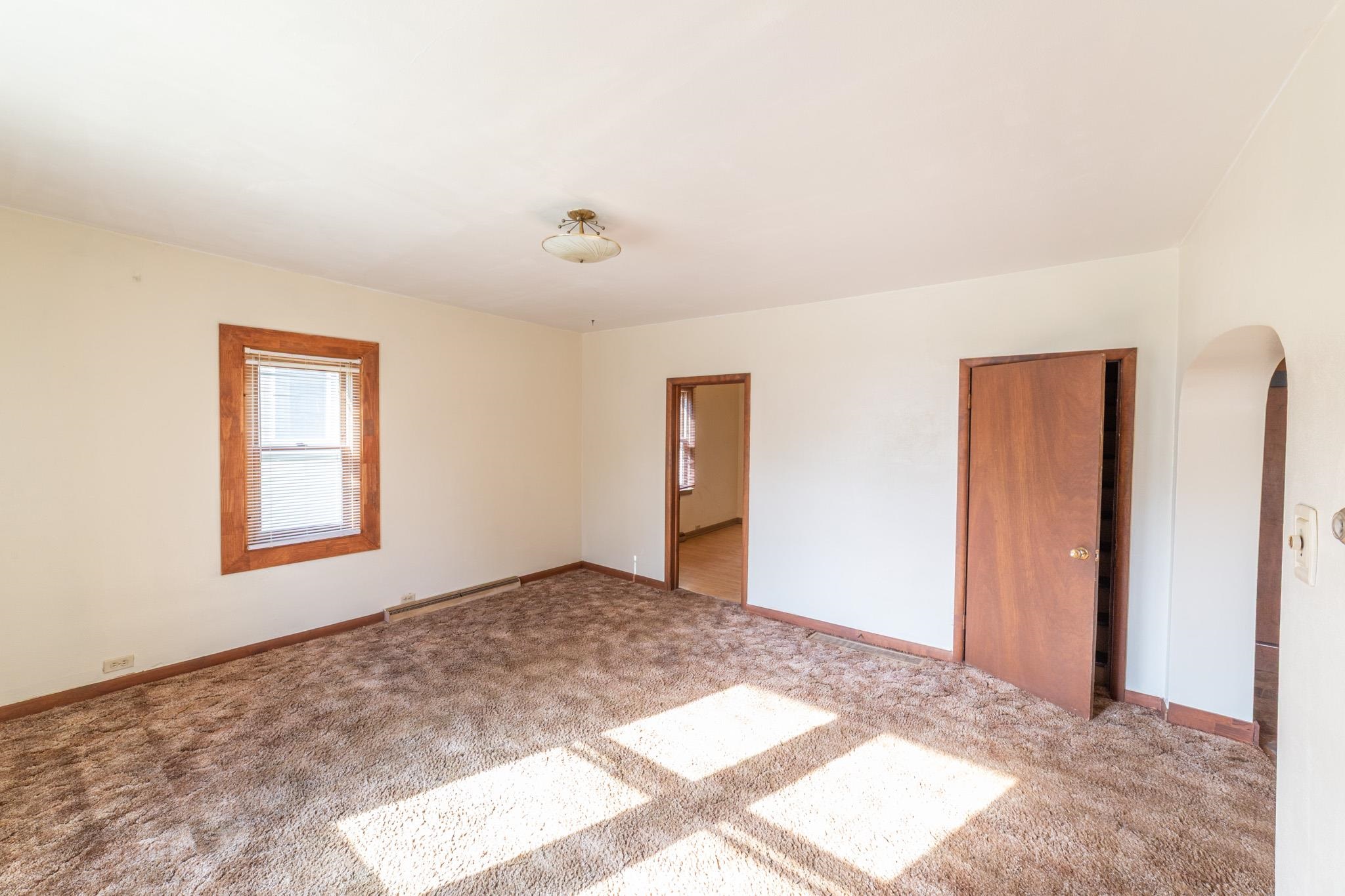 310 N Maple Avenue Property Photo 5