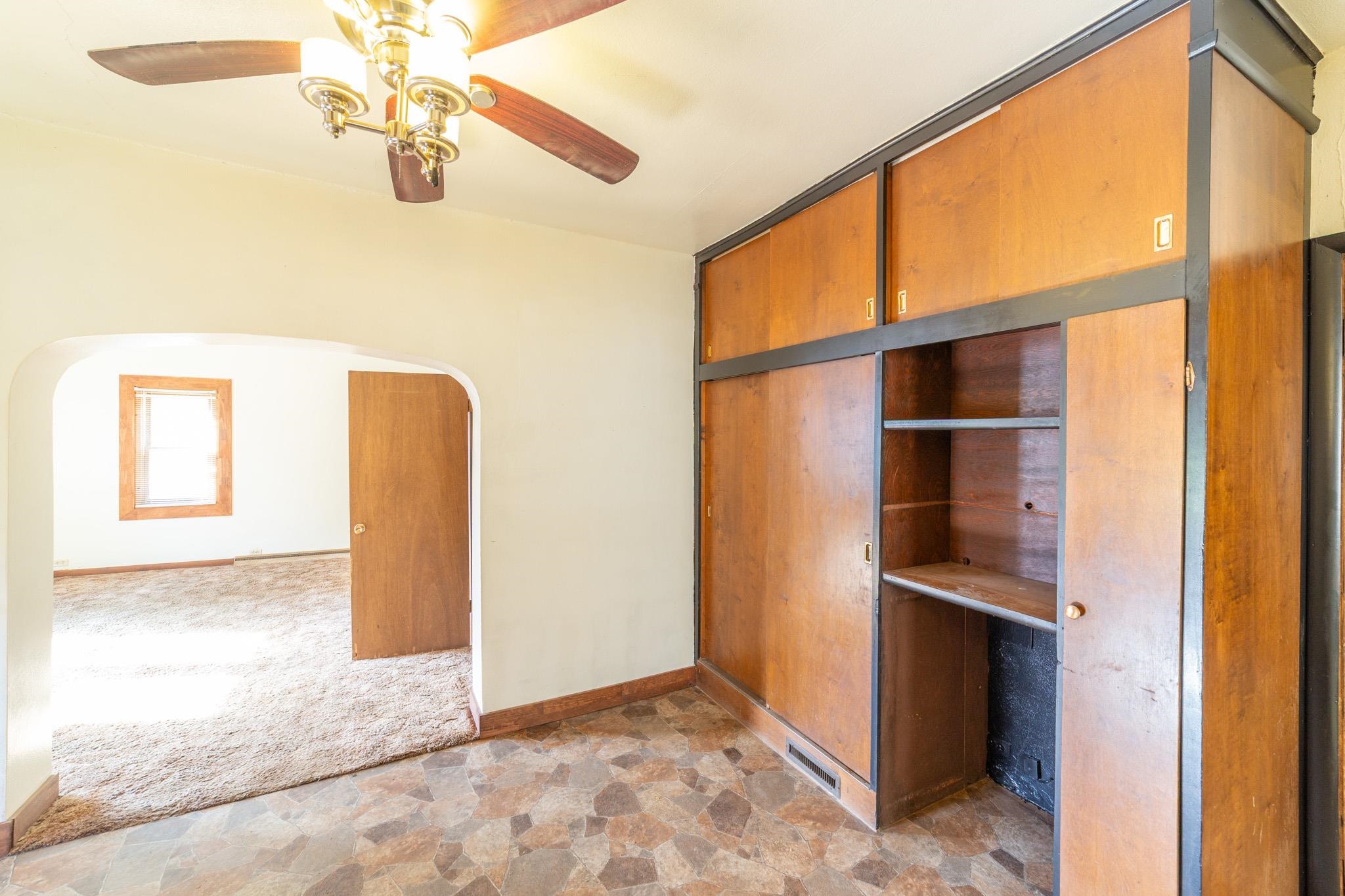 310 N Maple Avenue Property Photo 8