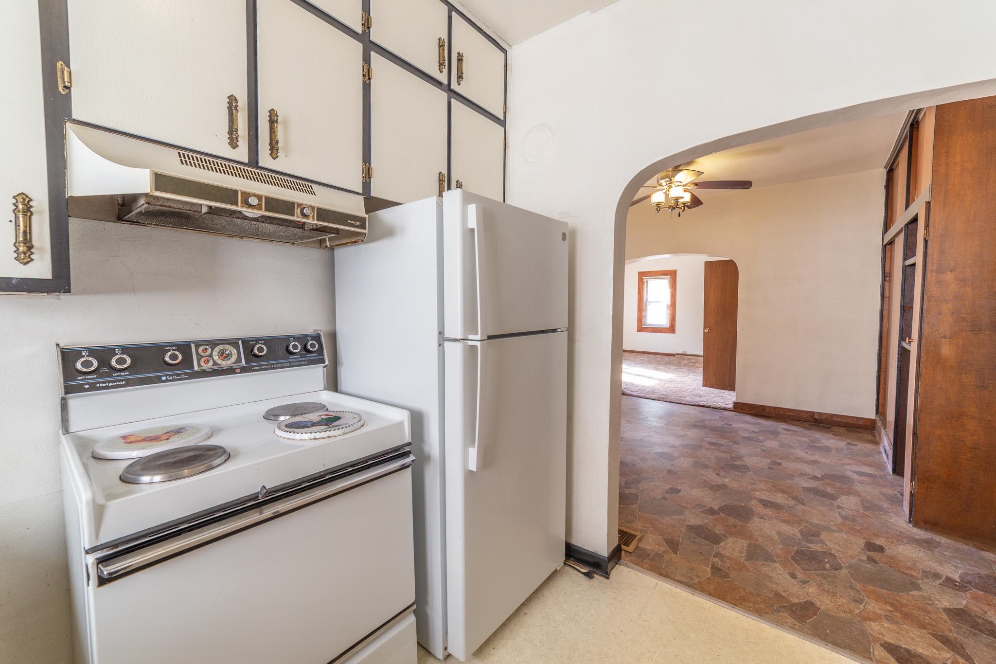 310 N Maple Avenue Property Photo 12