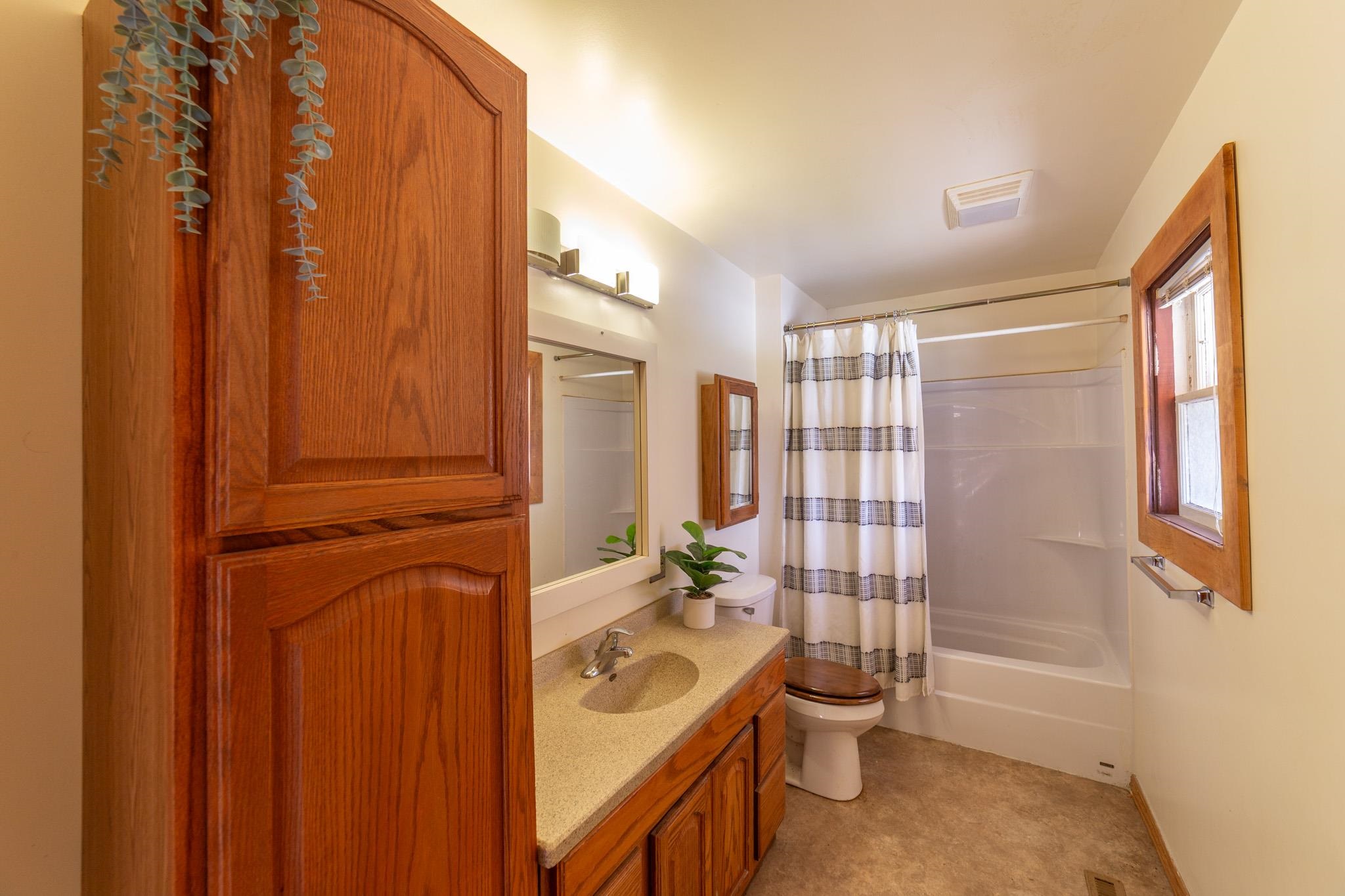 310 N Maple Avenue Property Photo 19