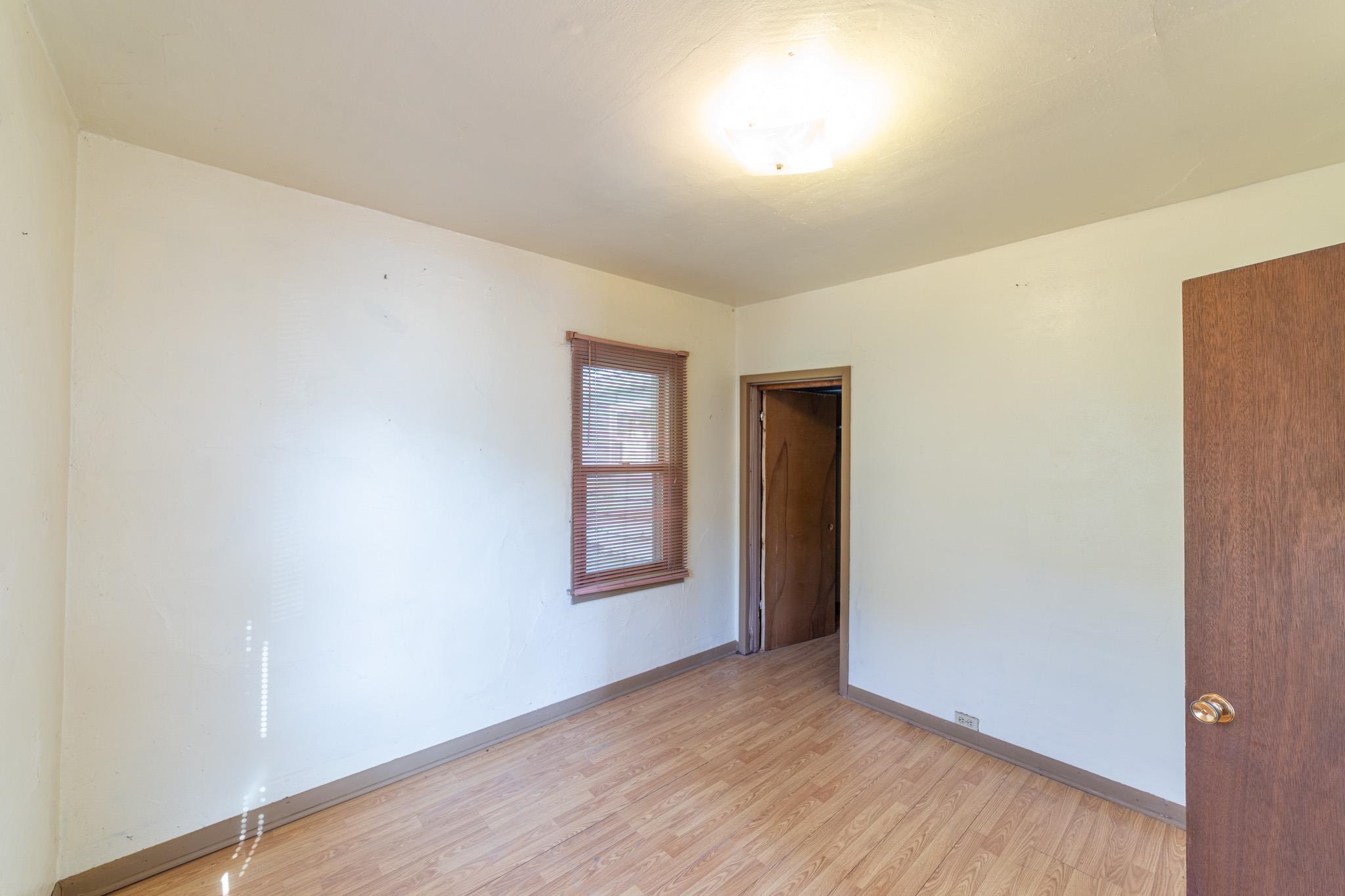 310 N Maple Avenue Property Photo 20